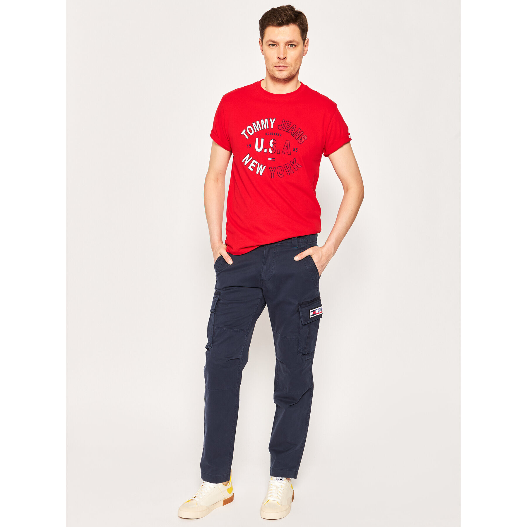 Tommy Jeans Дънки Straight Leg Straight Cargo DM0DM07820 Тъмносин Straight Fit - Pepit.bg