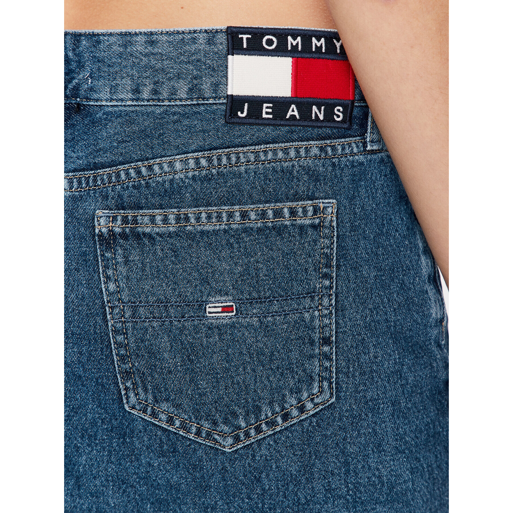 Tommy Jeans Дънкова пола Micro DW0DW14834 Тъмносин Regular Fit - Pepit.bg