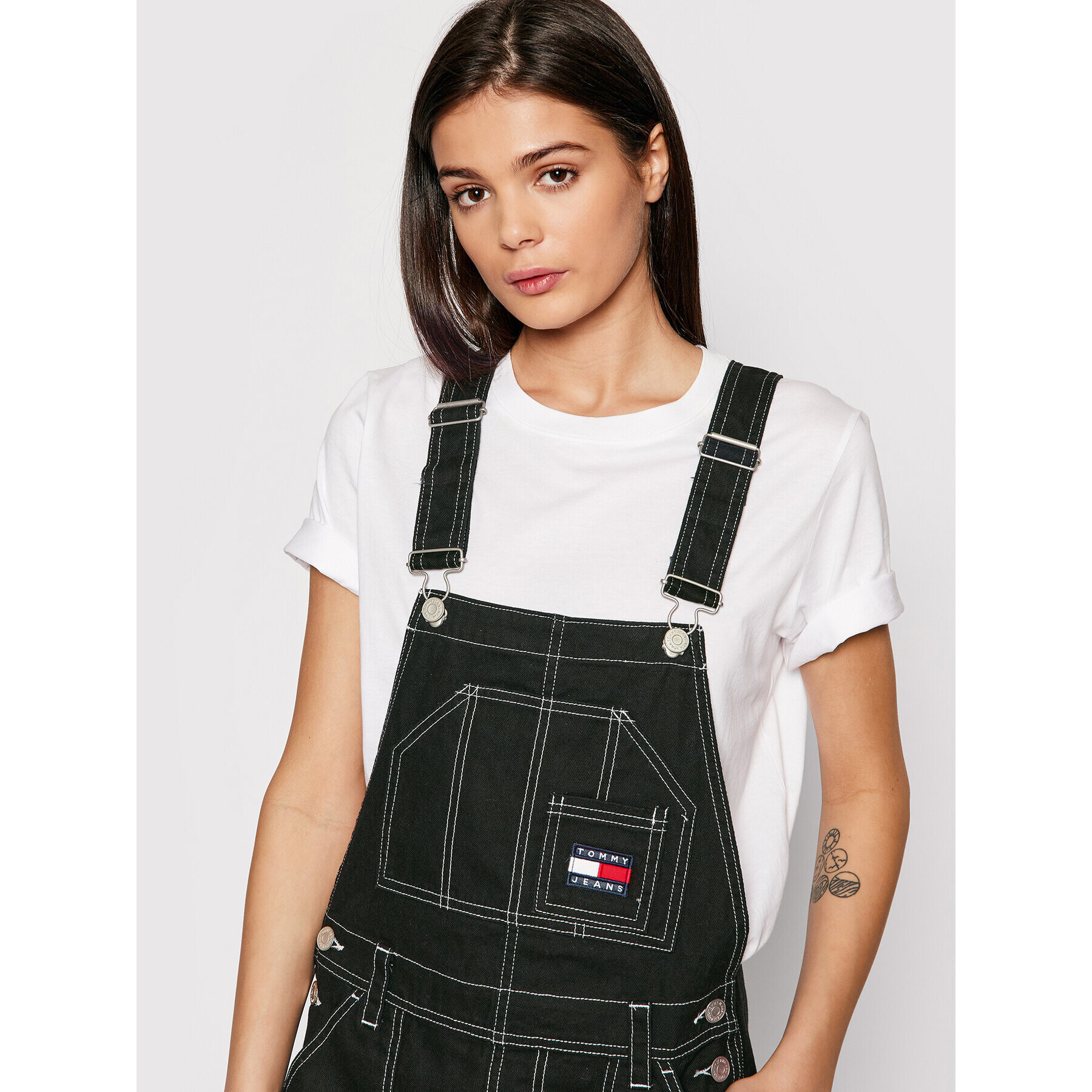 Tommy Jeans Дънкова рокля Stitch Dungaree DW0DW11858 Черен Regular Fit - Pepit.bg