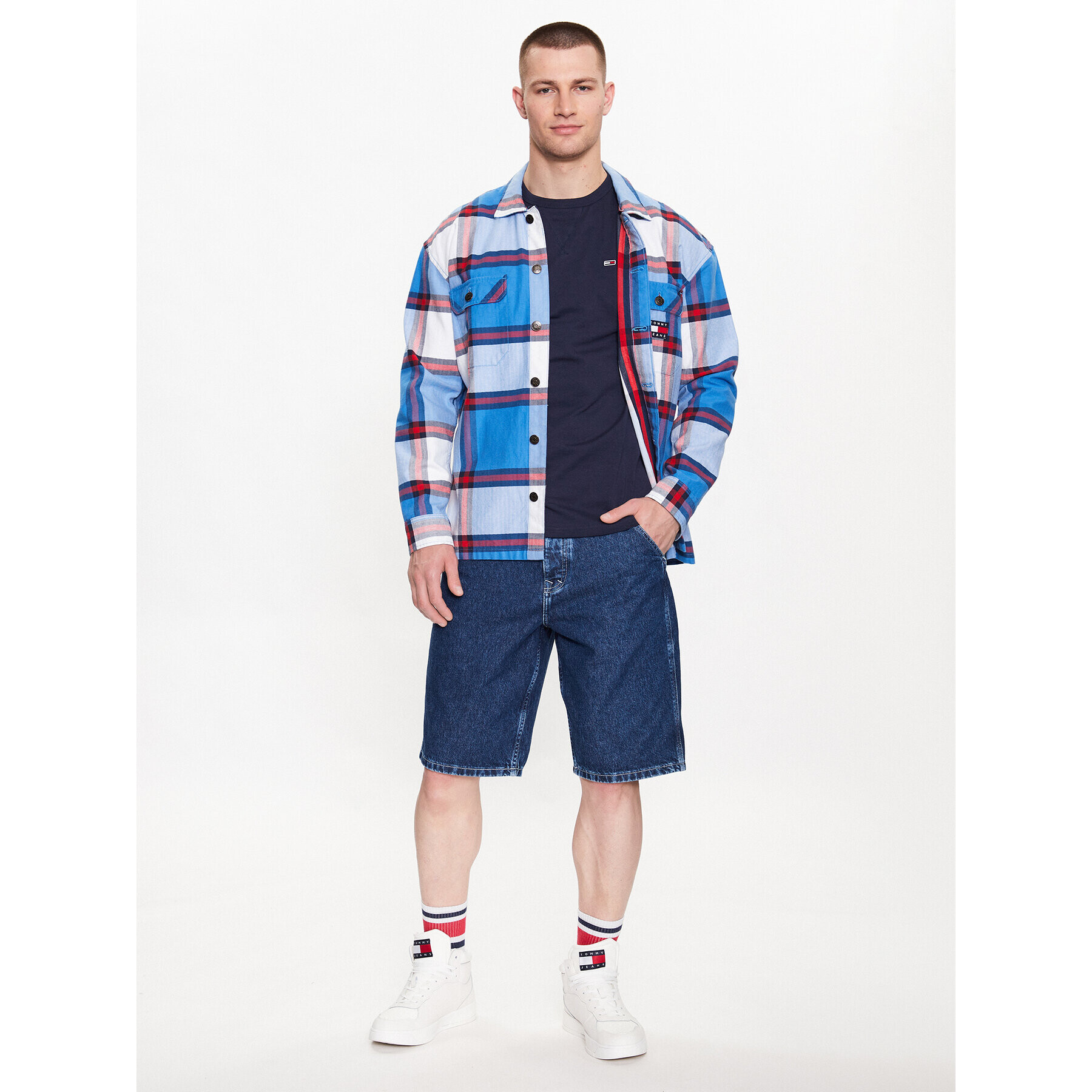 Tommy Jeans Дънкови шорти Aiden DM0DM16752 Син Relaxed Fit - Pepit.bg