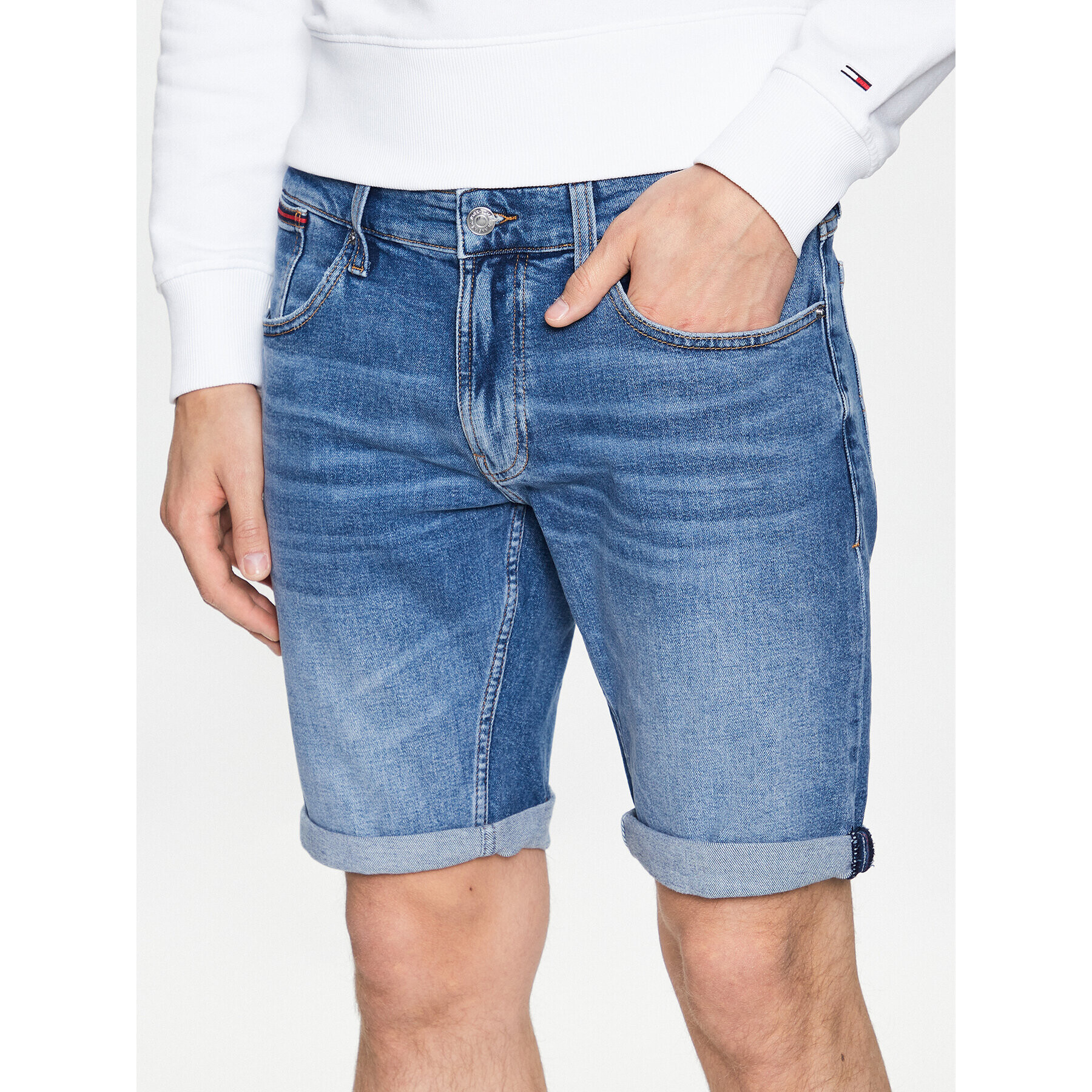 Tommy Jeans Дънкови шорти Ronnie DM0DM16145 Син Relaxed Fit - Pepit.bg