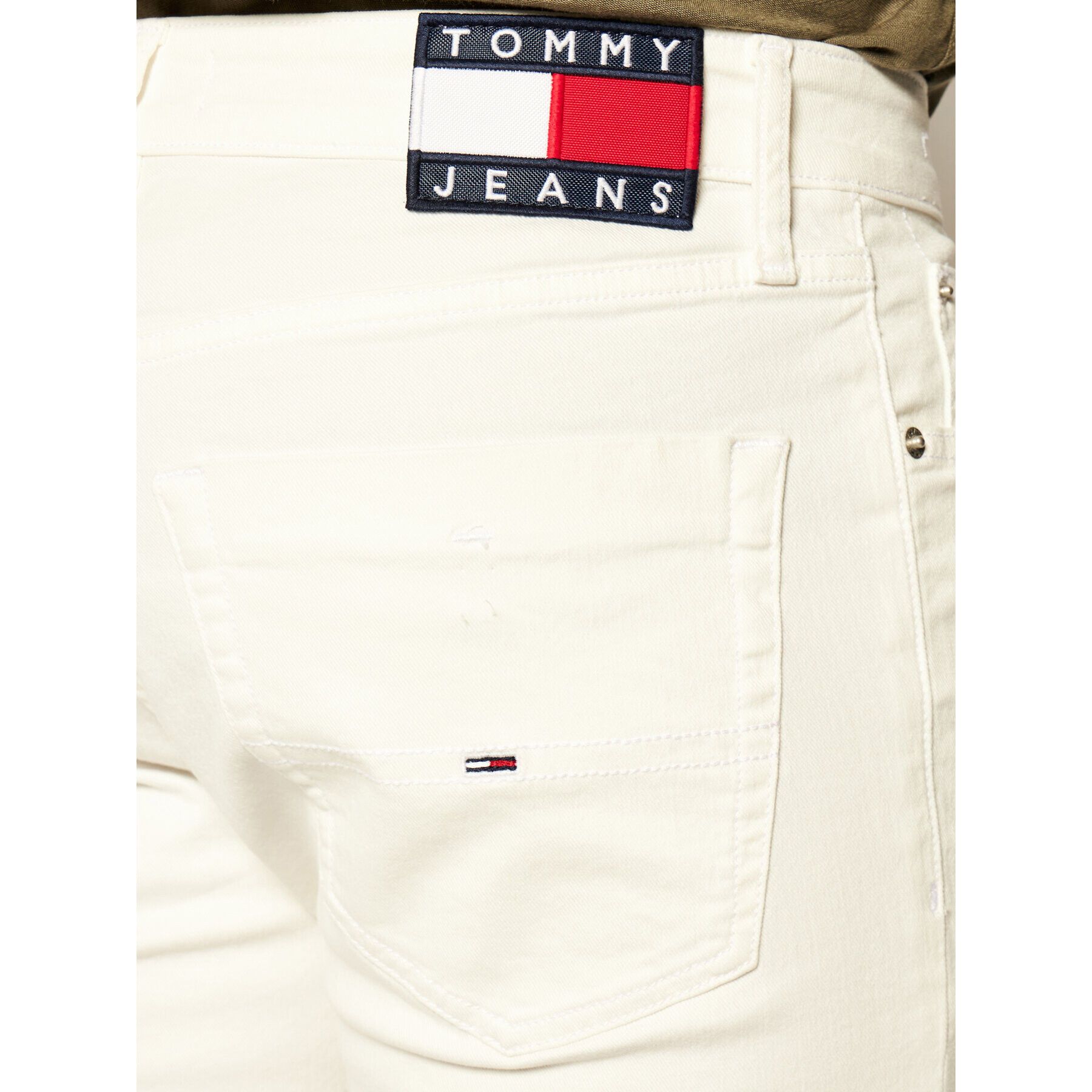 Tommy Jeans Дънкови шорти Scanton DM0DM07960 Бял Regular Fit - Pepit.bg