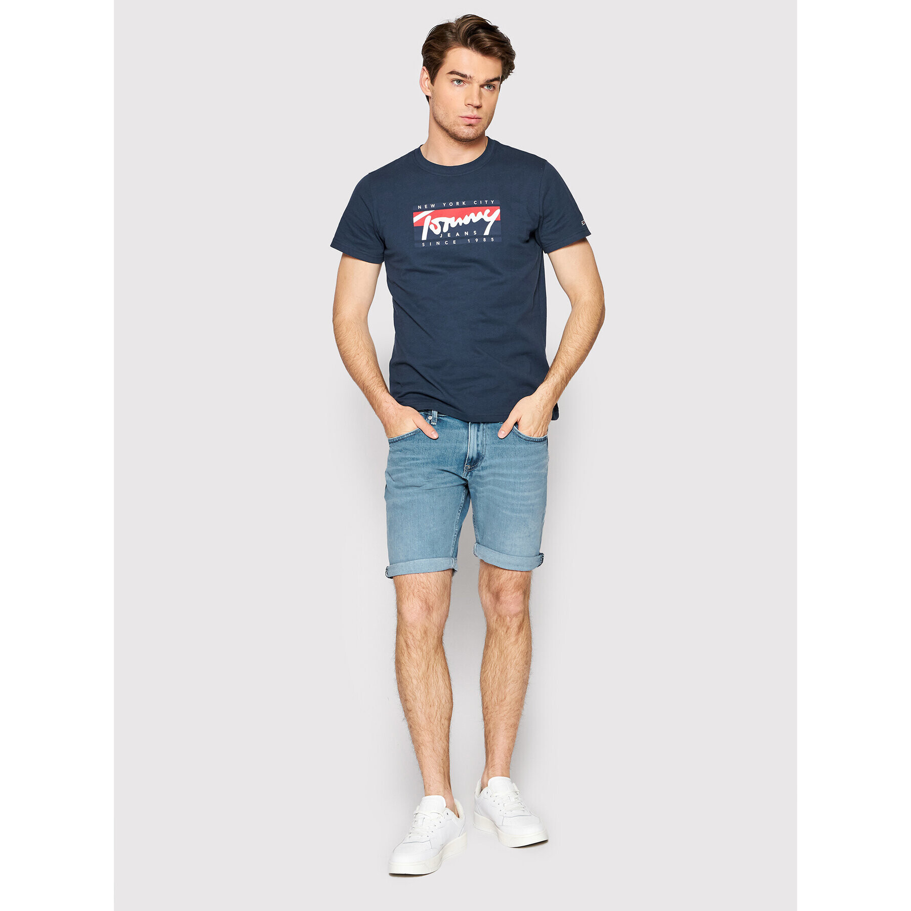 Tommy Jeans Дънкови шорти Scanton DM0DM12731 Син Slim Fit - Pepit.bg