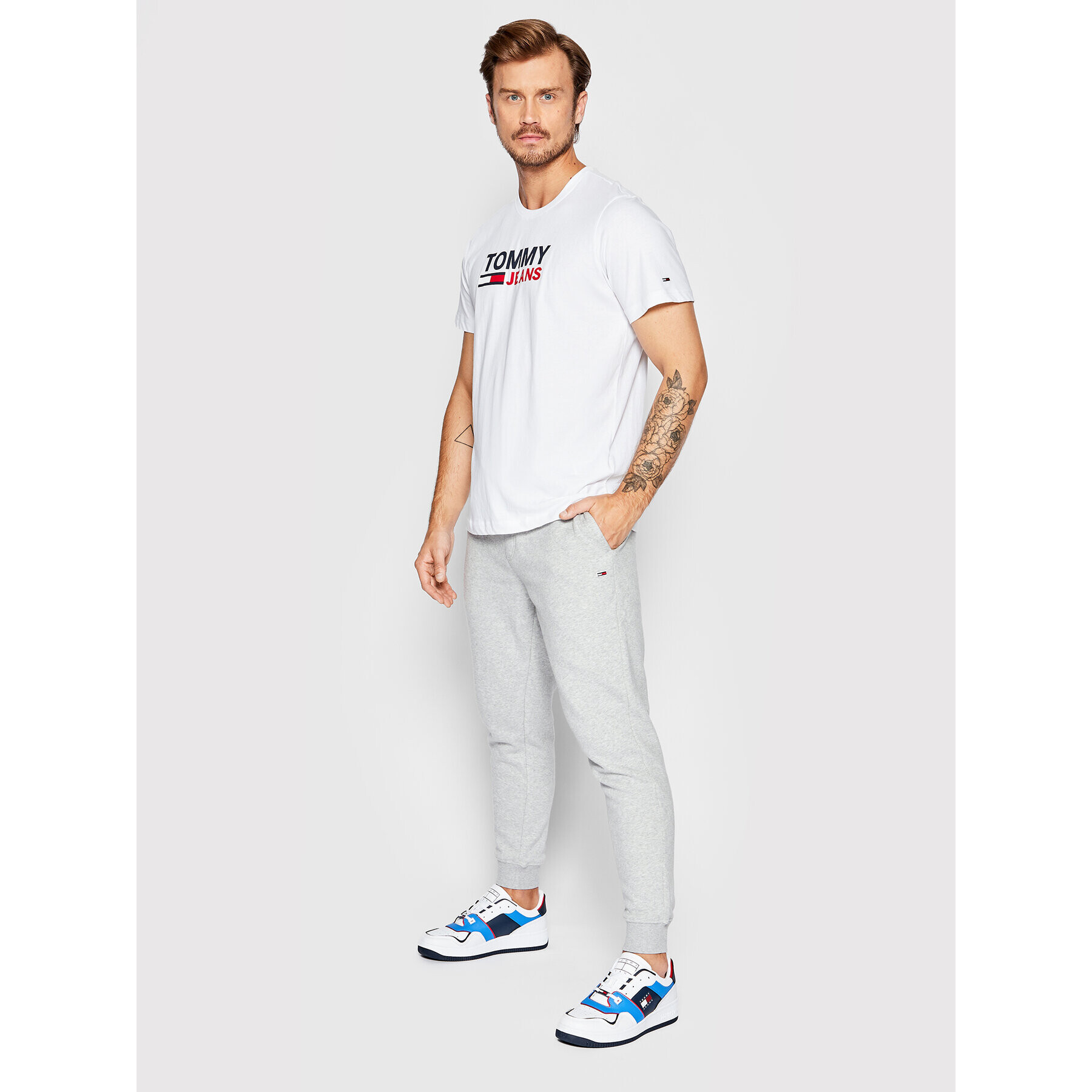 Tommy Jeans Долнище анцуг DM0DM15380 Сив Slim Fit - Pepit.bg