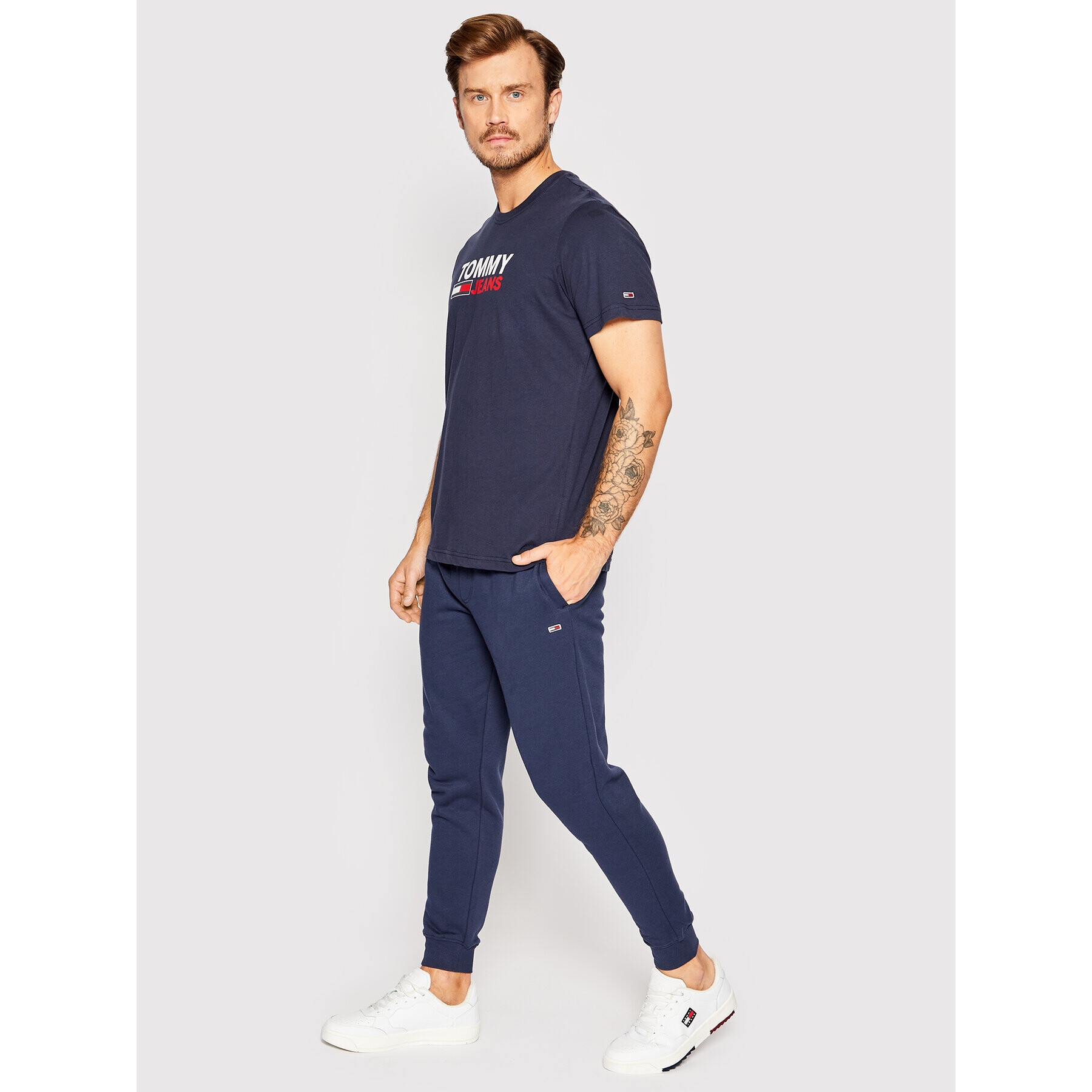 Tommy Jeans Долнище анцуг DM0DM15380 Тъмносин Slim Fit - Pepit.bg