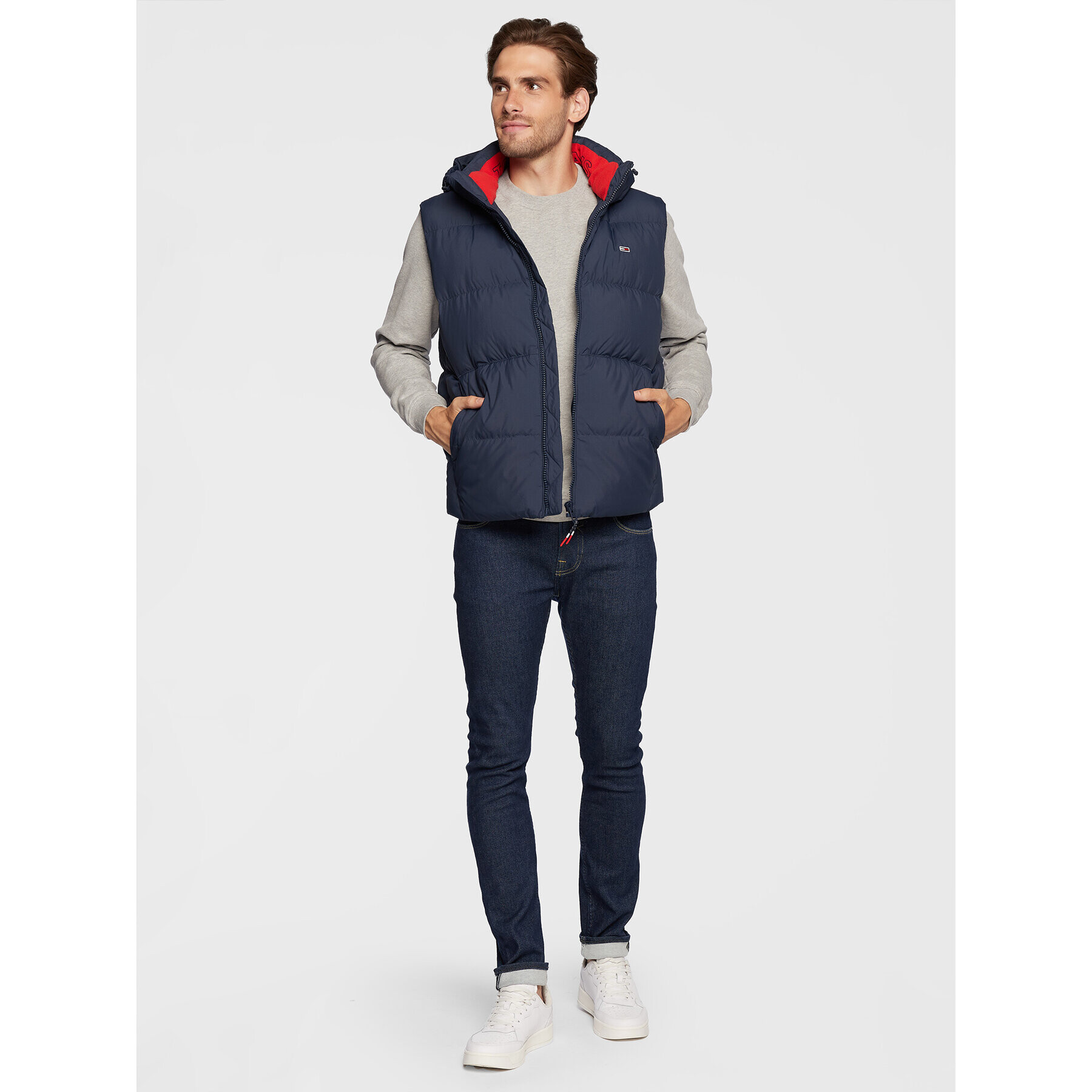 Tommy Jeans Елек Essential DM0DM15449 Тъмносин Regular Fit - Pepit.bg