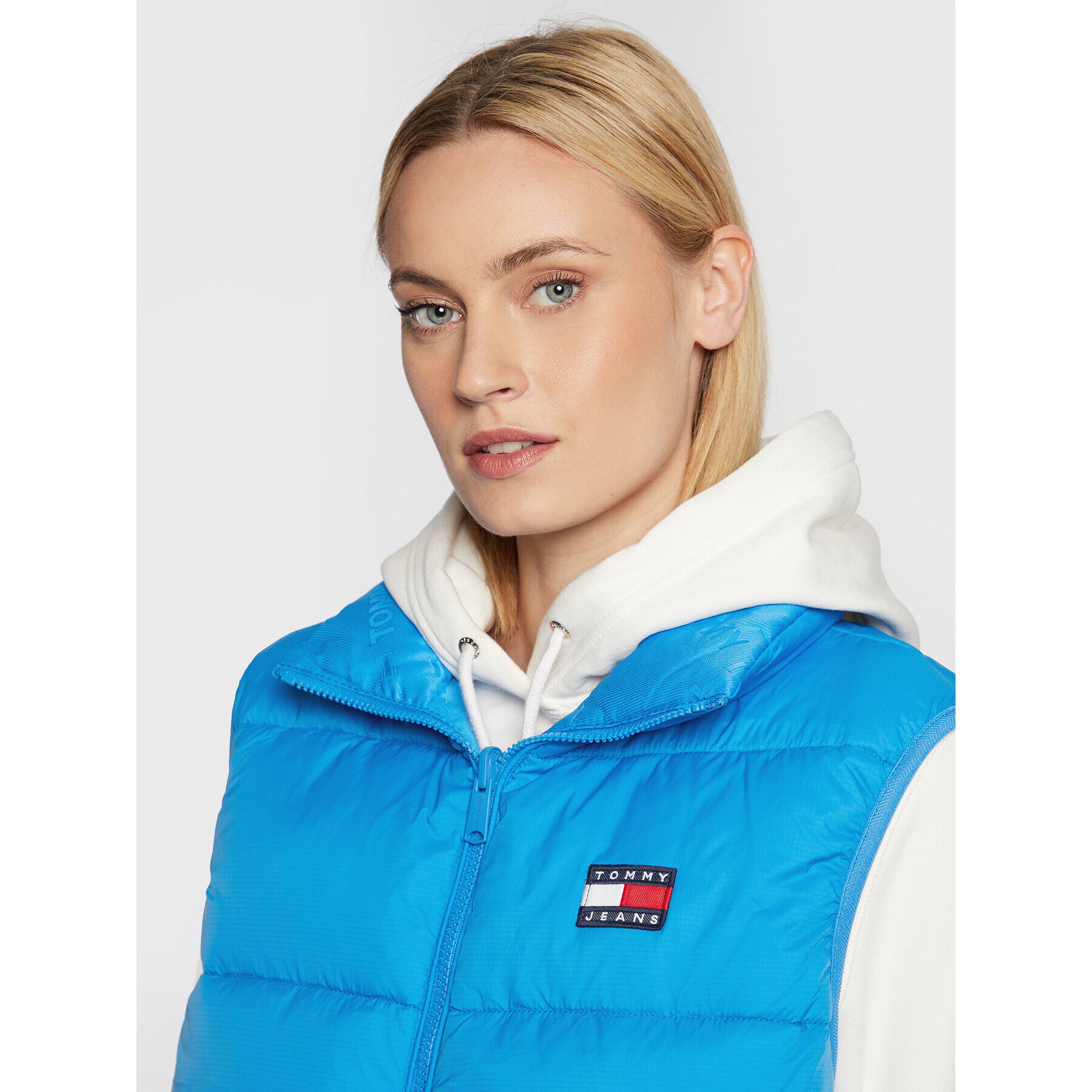 Tommy Jeans Елек Reverse Monogram DW0DW13750 Син Regular Fit - Pepit.bg