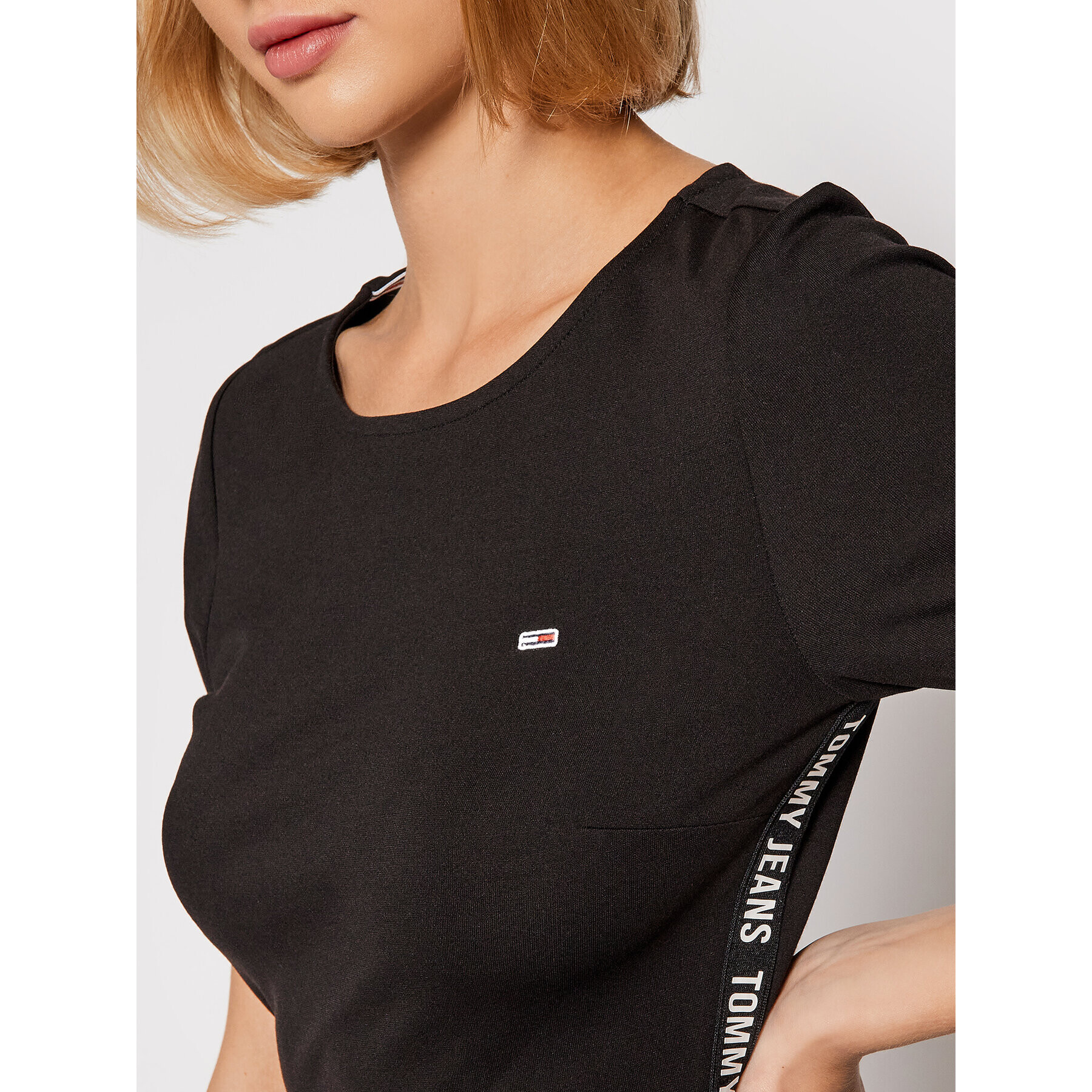 Tommy Jeans Ежедневна рокля Tjw Bodycon Tape DW0DW10650 Черен Slim Fit - Pepit.bg