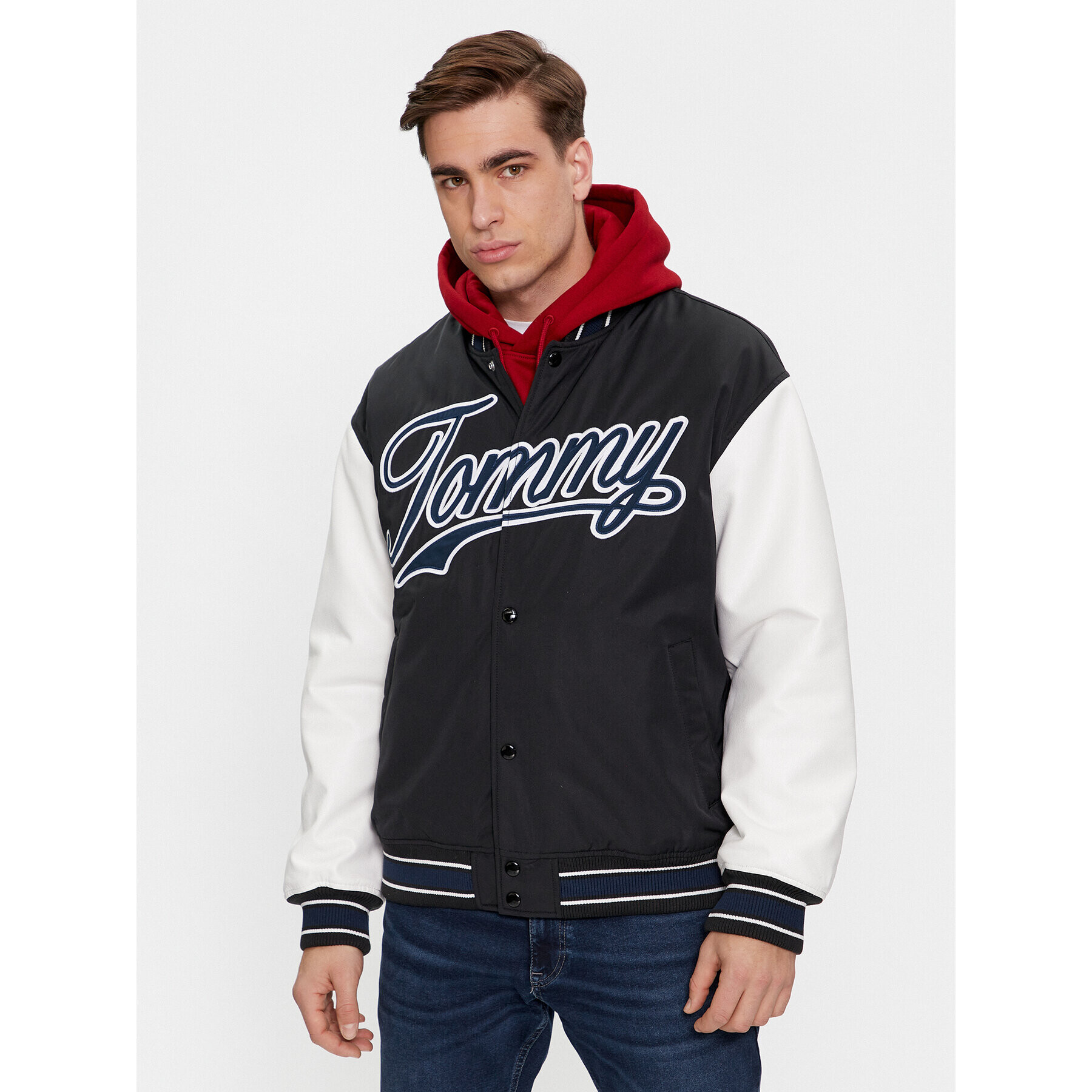 Tommy Jeans Яке бомбър Letterman DM0DM17880 Черен Regular Fit - Pepit.bg