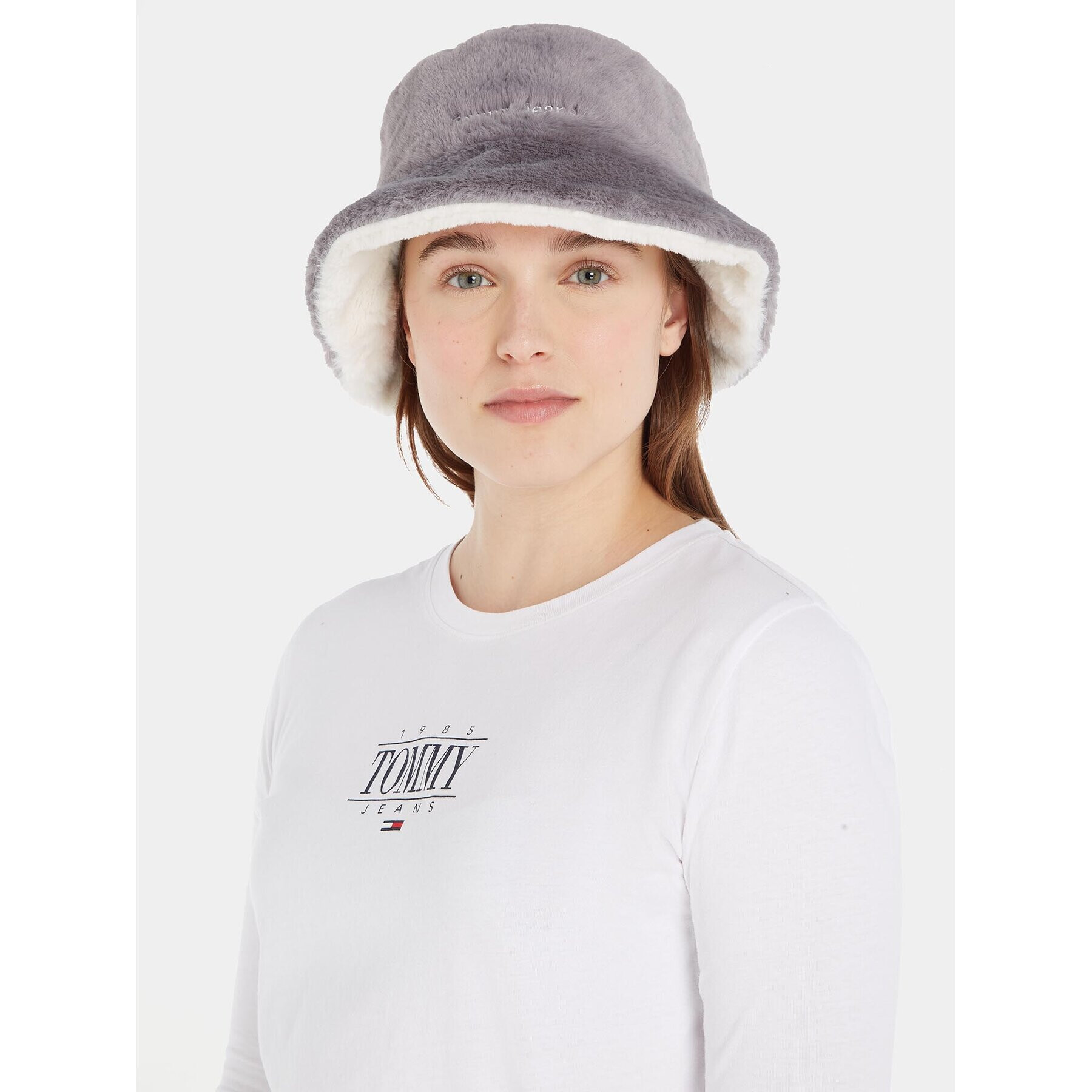 Tommy Jeans Капела Tjw Fuzzy Rev. Bucket Hat AW0AW15459 Екрю - Pepit.bg