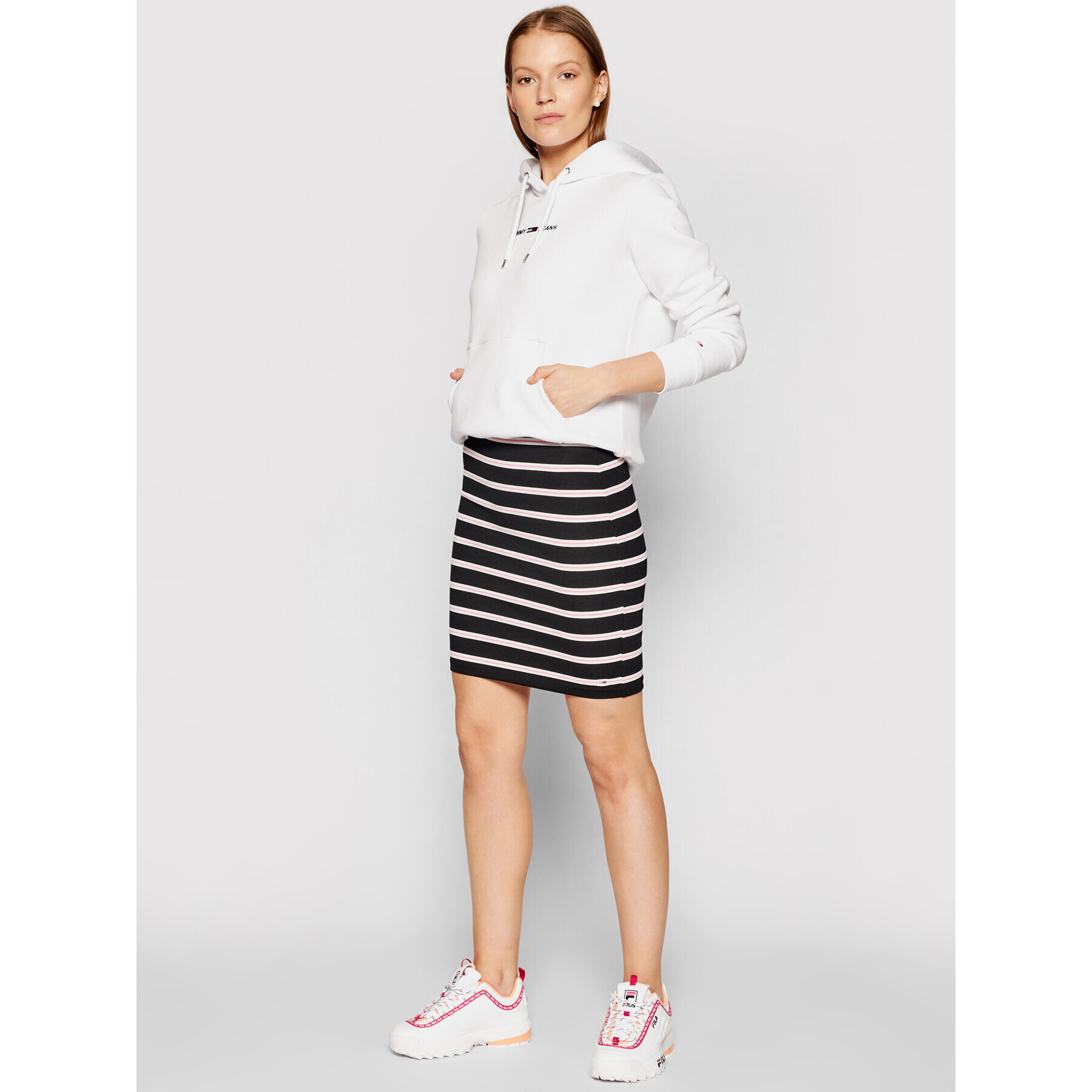 Tommy Jeans Мини пола Stripe Bodycon DW0DW10144 Черен Slim Fit - Pepit.bg