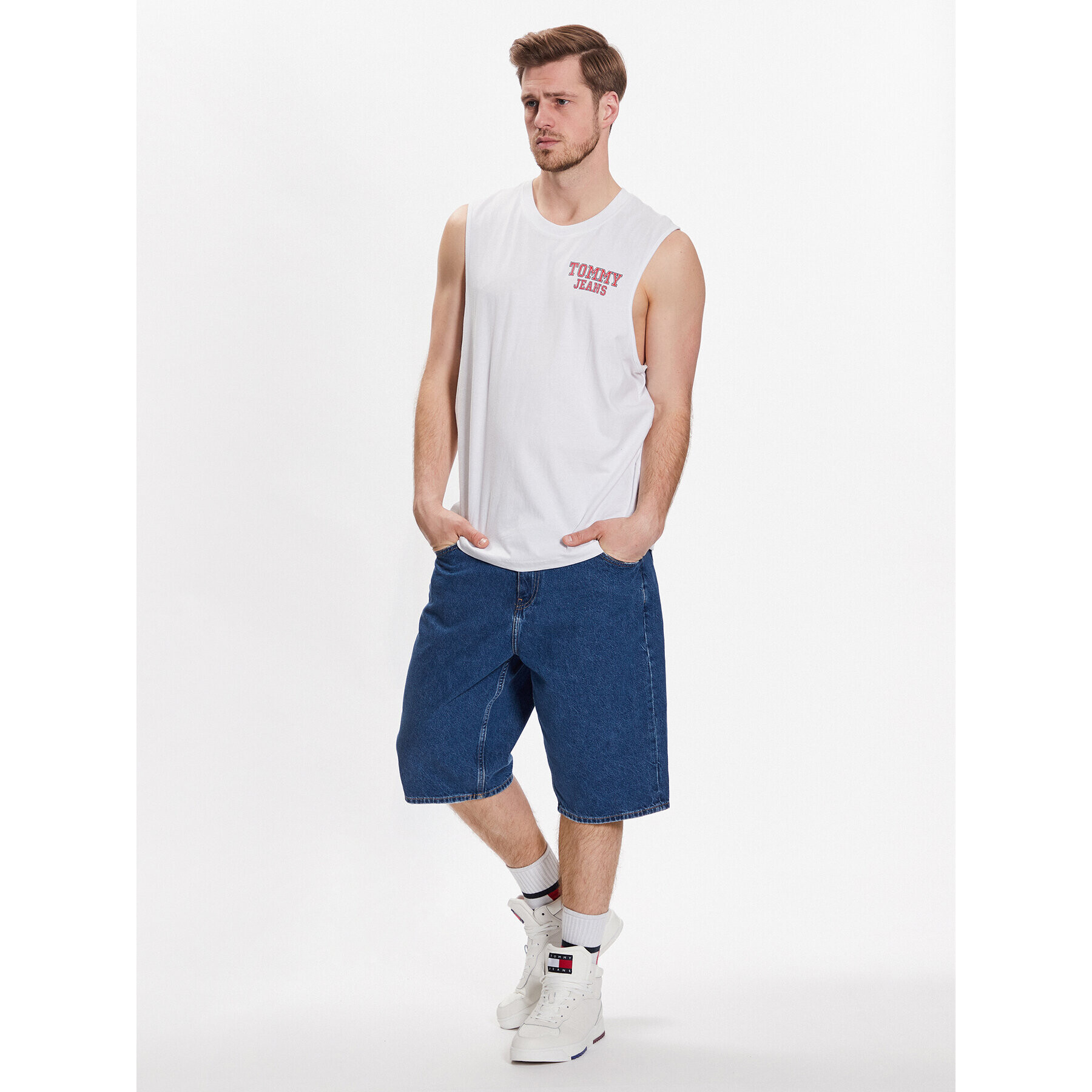 Tommy Jeans Мъжки топ Basketball DM0DM16307 Бял Relaxed Fit - Pepit.bg