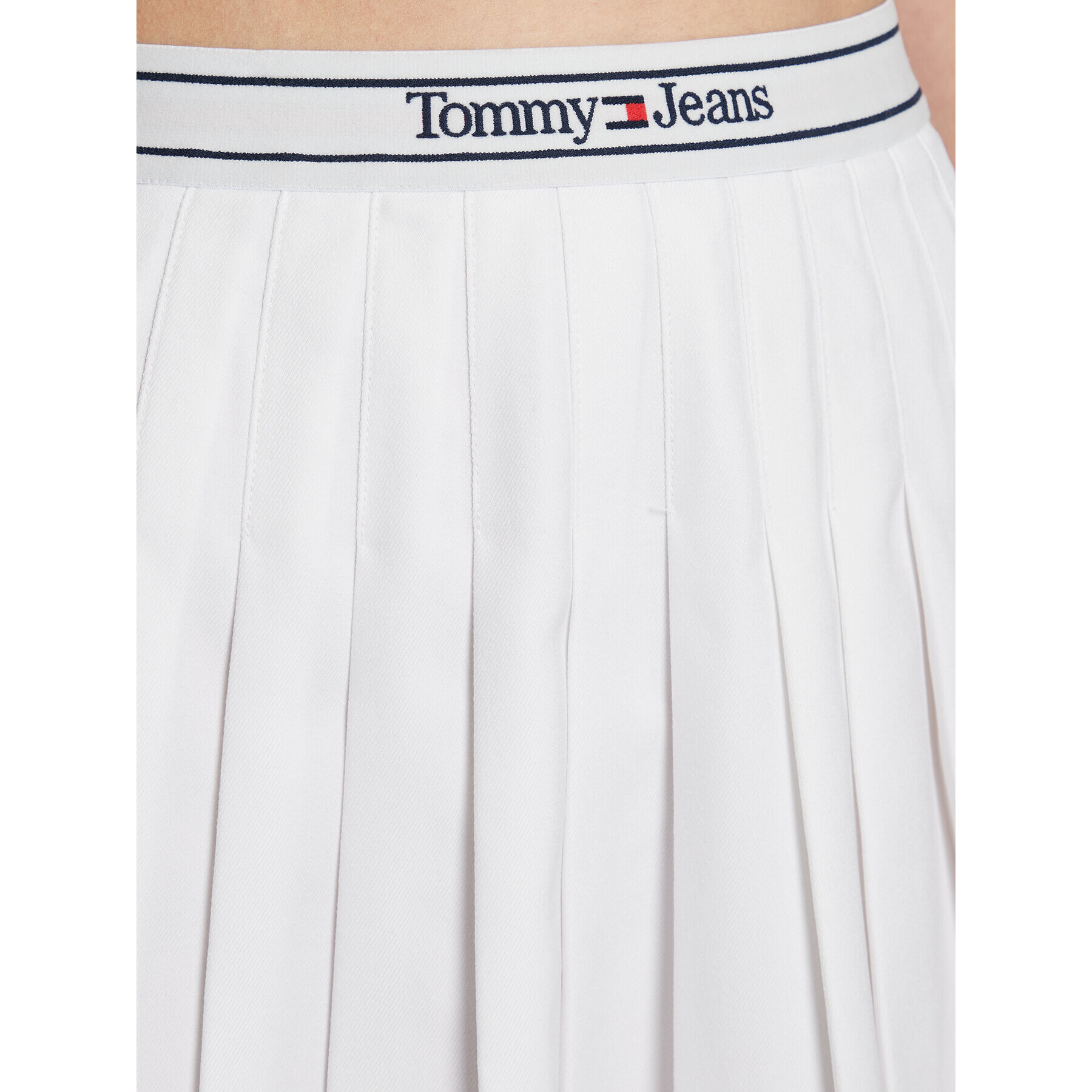 Tommy Jeans Плисирана пола Logo DW0DW14983 Бял Regular Fit - Pepit.bg