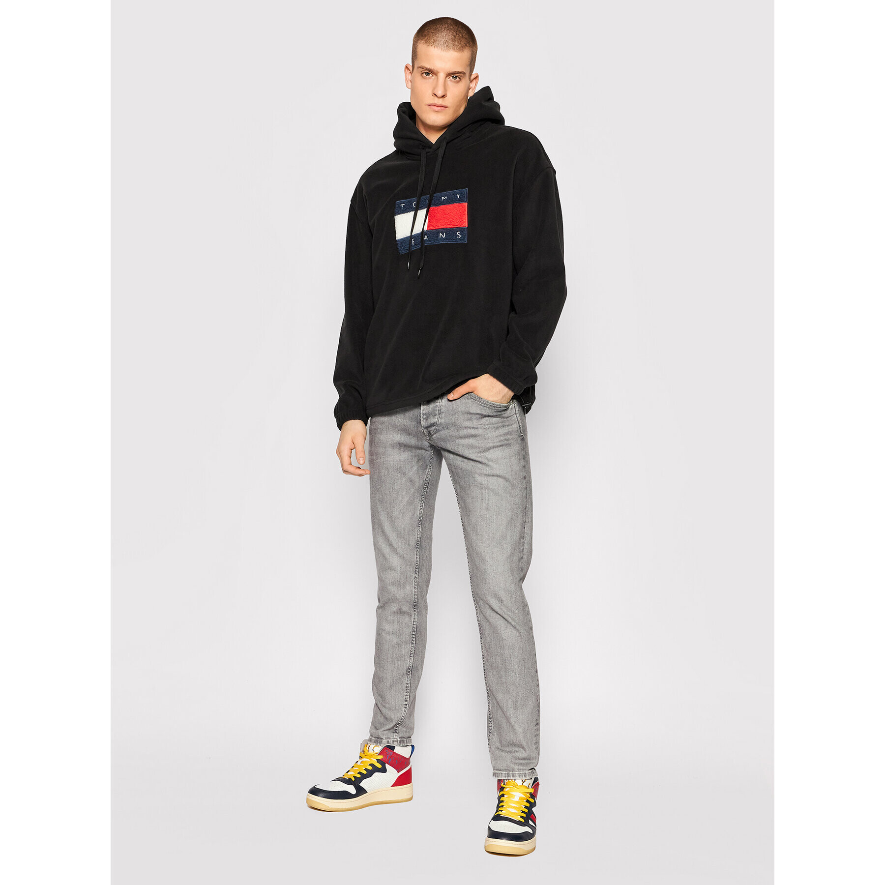 Tommy Jeans Полар DM0DM12576 Черен Relaxed Fit - Pepit.bg