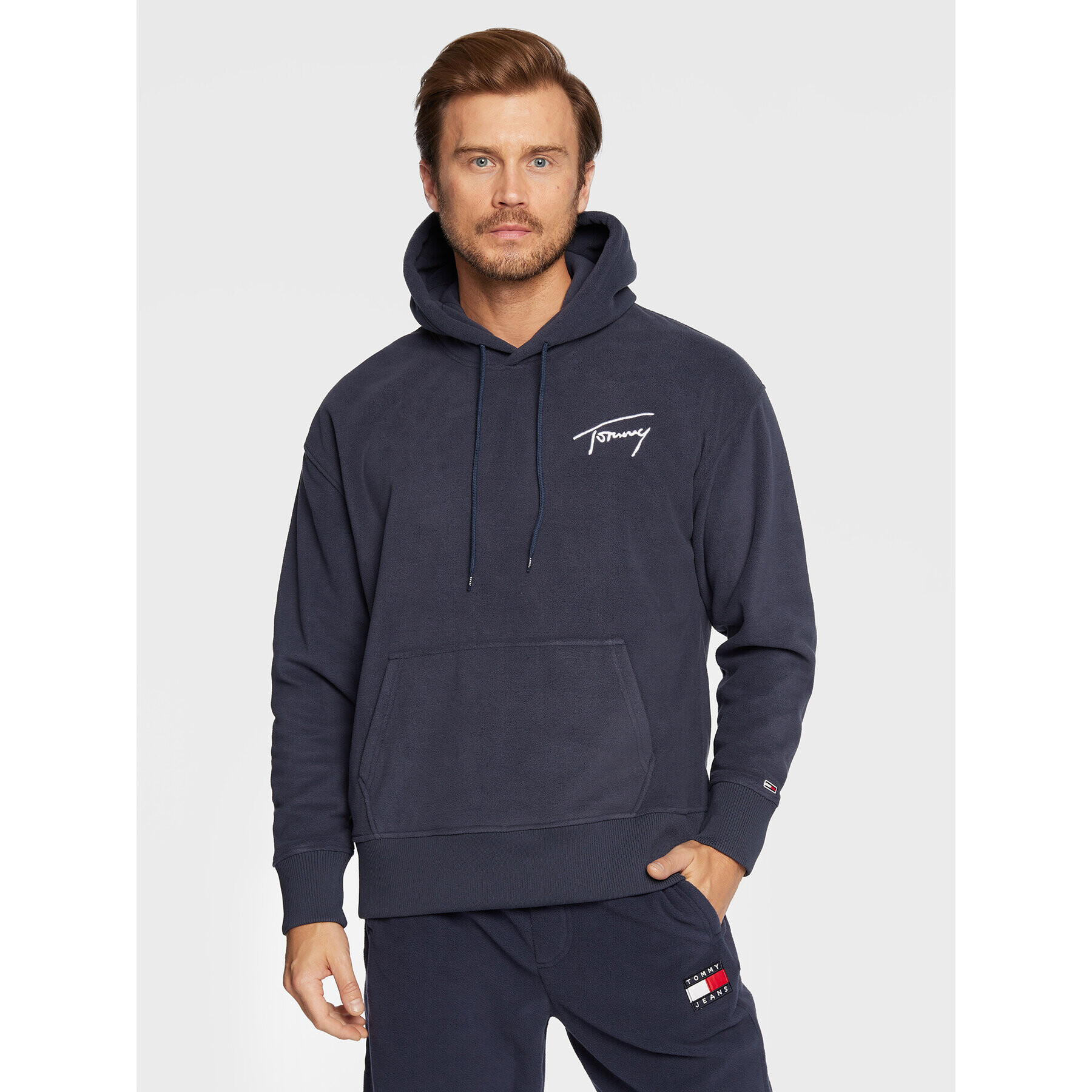 Tommy Jeans Полар Signature DM0DM15030 Тъмносин Relaxed Fit - Pepit.bg