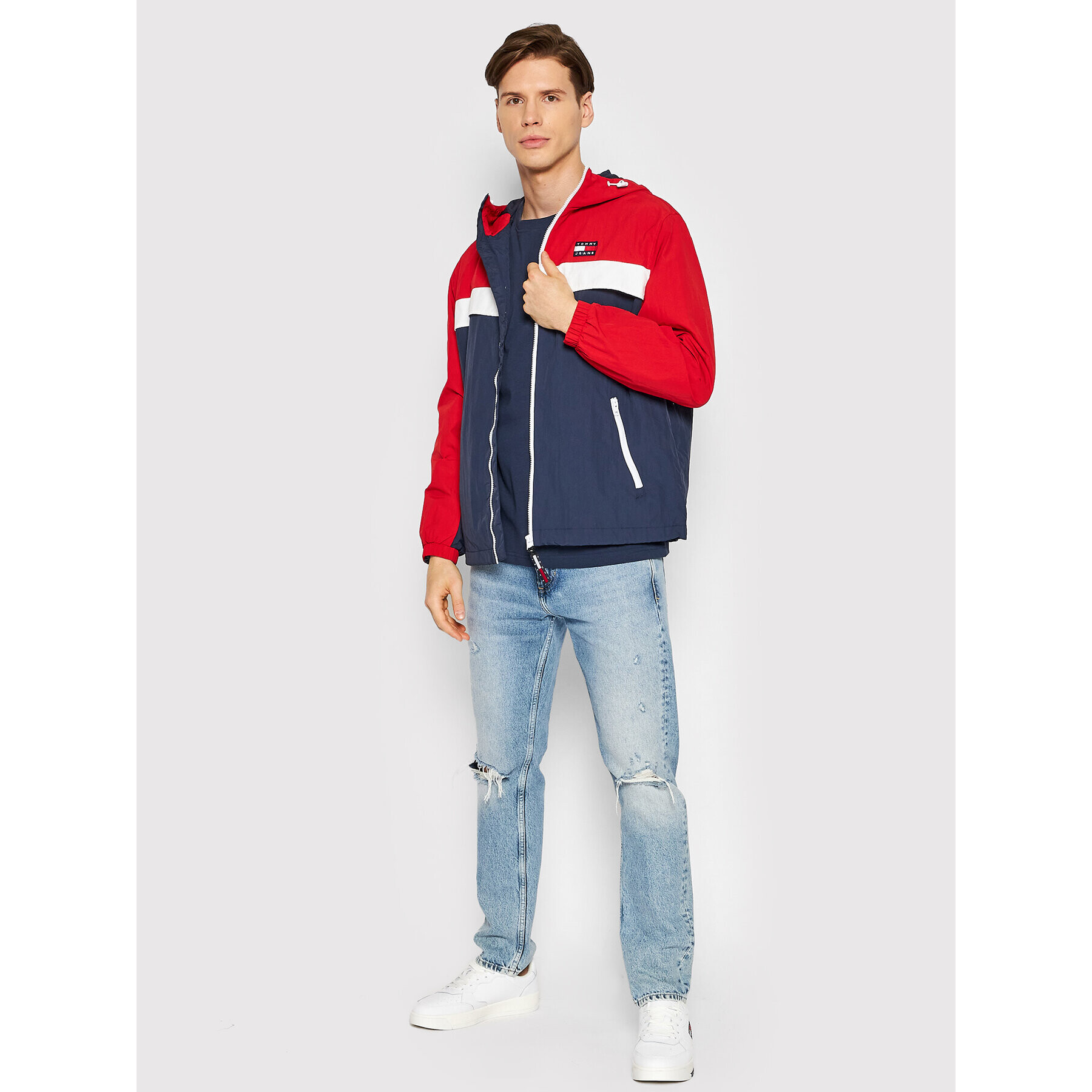 Tommy Jeans Преходно яке Chicago DM0DM13339 Тъмносин Regular Fit - Pepit.bg