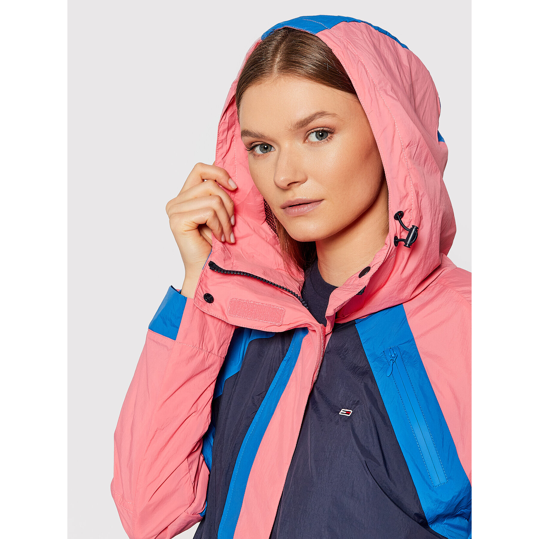 Tommy Jeans Преходно яке Colorblock Windbreaker DW0DW10485 Цветен Regular Fit - Pepit.bg