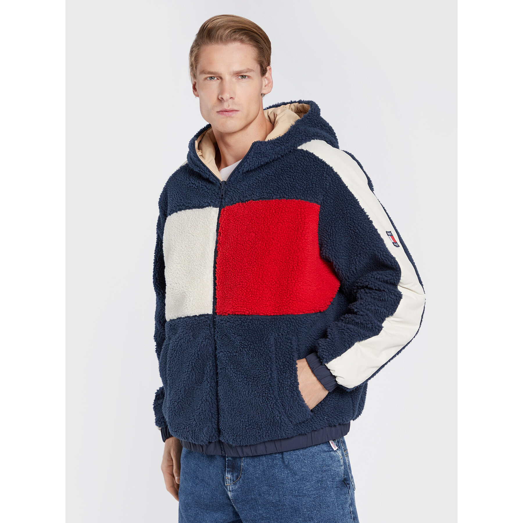 Tommy Jeans Преходно яке Reversible DM0DM14455 Бежов Relaxed Fit - Pepit.bg