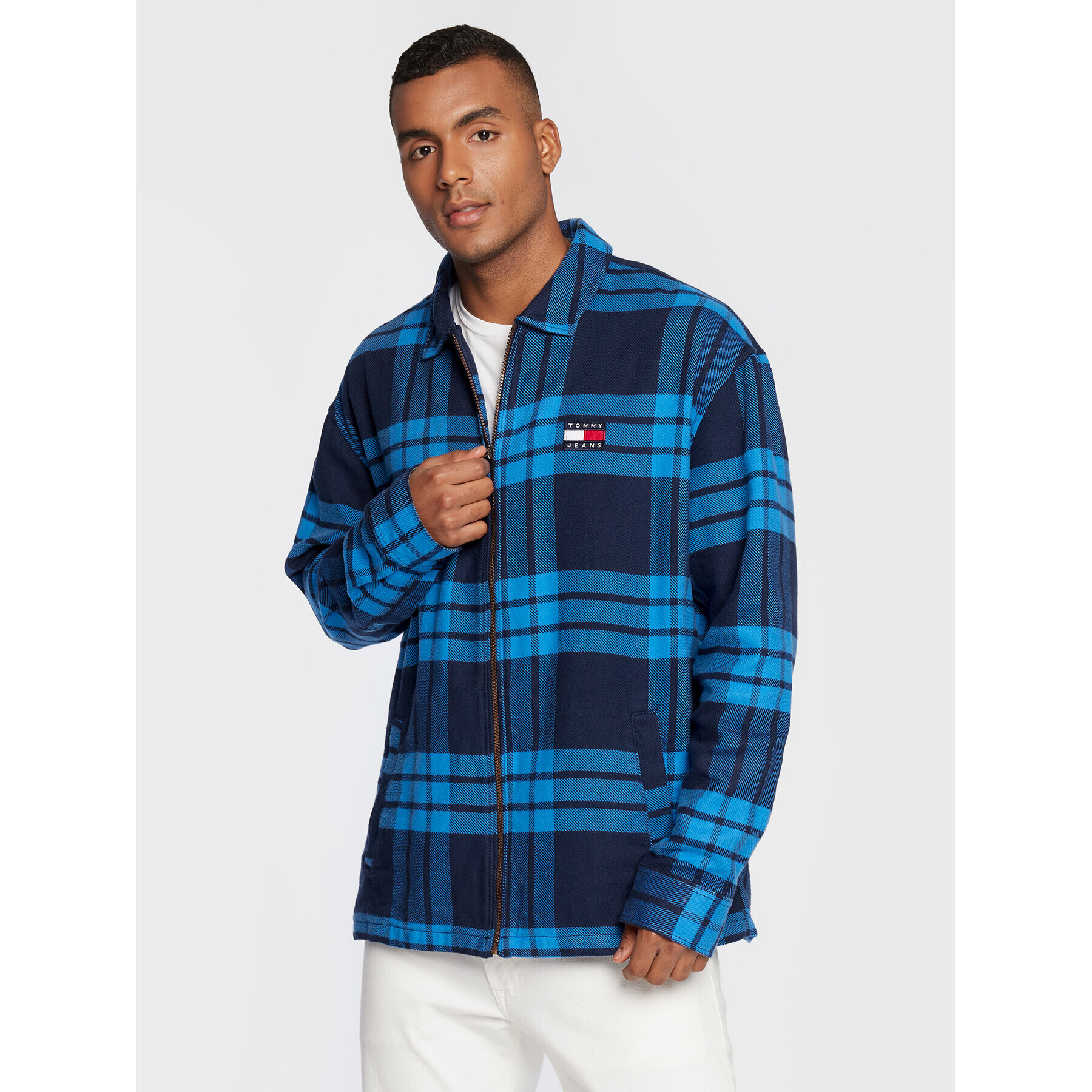 Tommy Jeans Преходно яке Buffalo DM0DM14176 Син Regular Fit - Pepit.bg