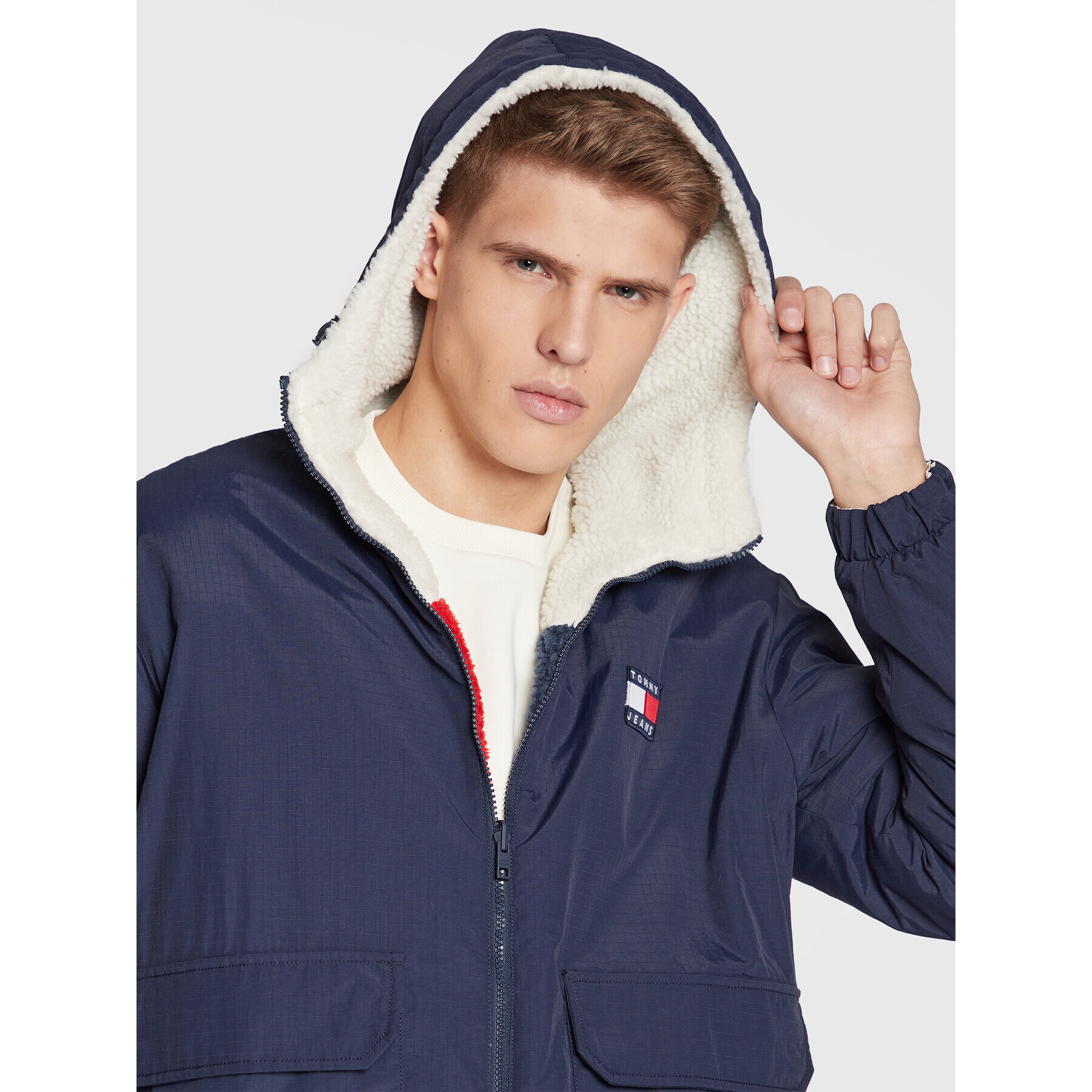 Tommy Jeans Преходно яке DM0DM14455 Тъмносин Relaxed Fit - Pepit.bg