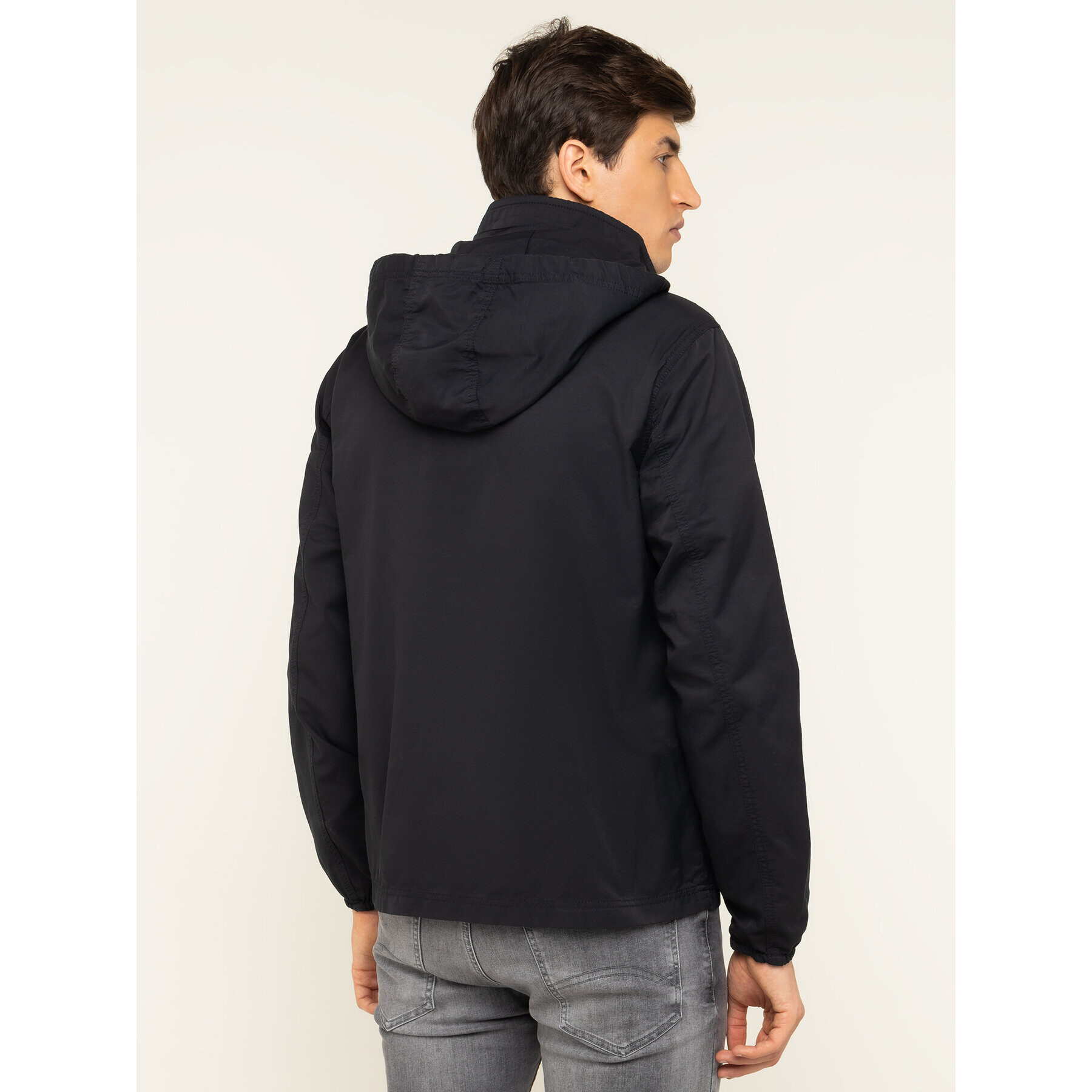 Tommy Jeans Преходно яке Essential DM0DM07579 Черен Regular Fit - Pepit.bg