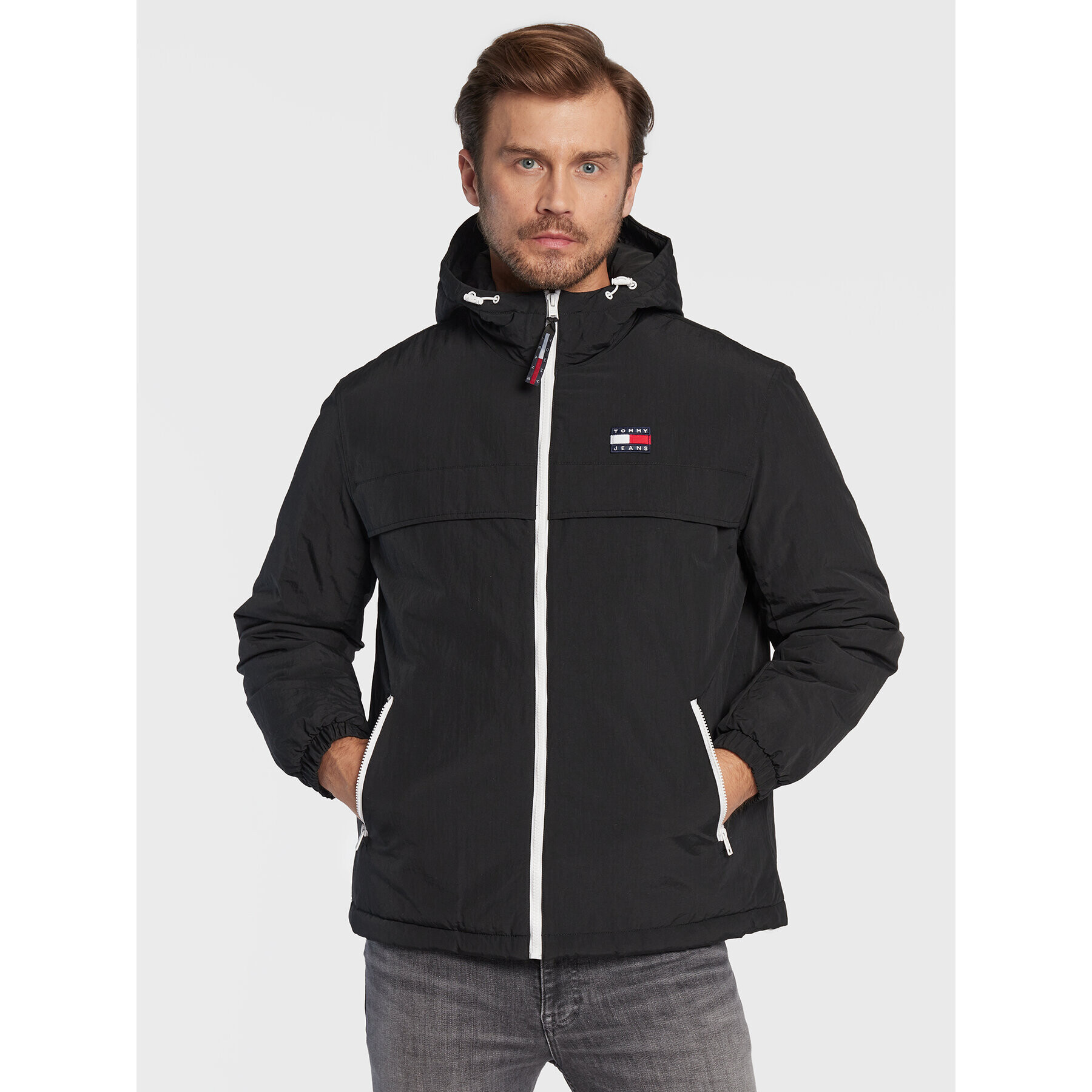 Tommy Jeans Преходно яке Padded Solid Chicago DM0DM14448 Черен Regular Fit - Pepit.bg