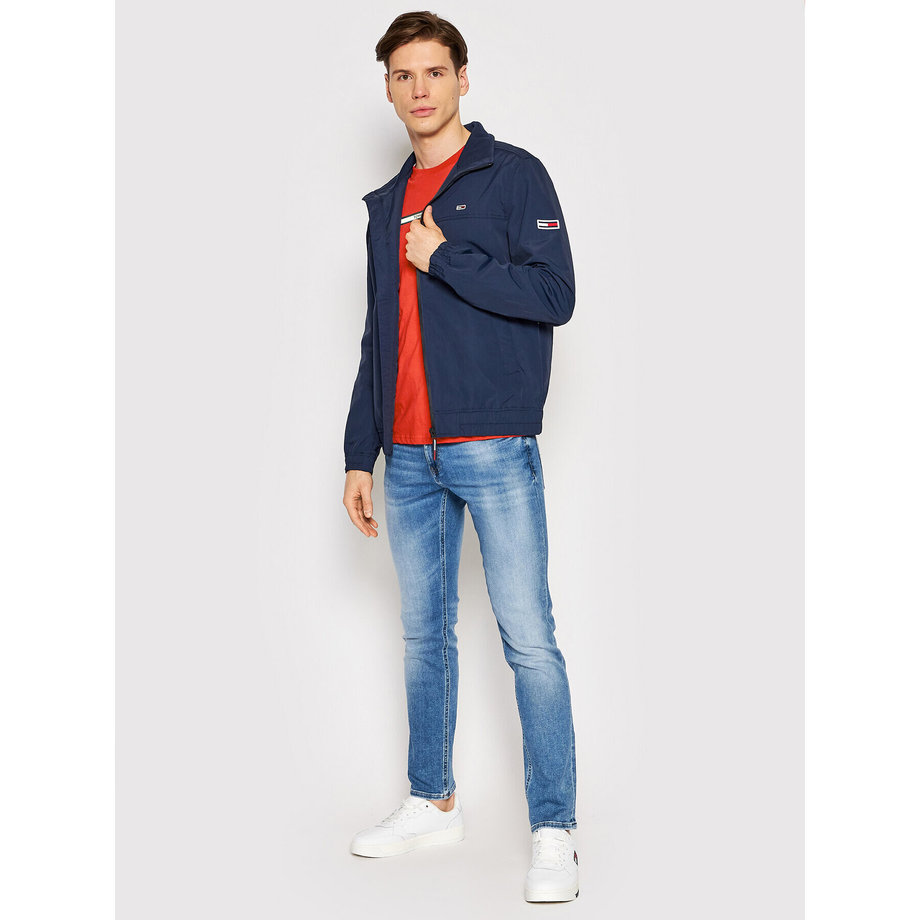 Tommy Jeans Преходно яке Seasonal DM0DM12303 Тъмносин Regular Fit - Pepit.bg