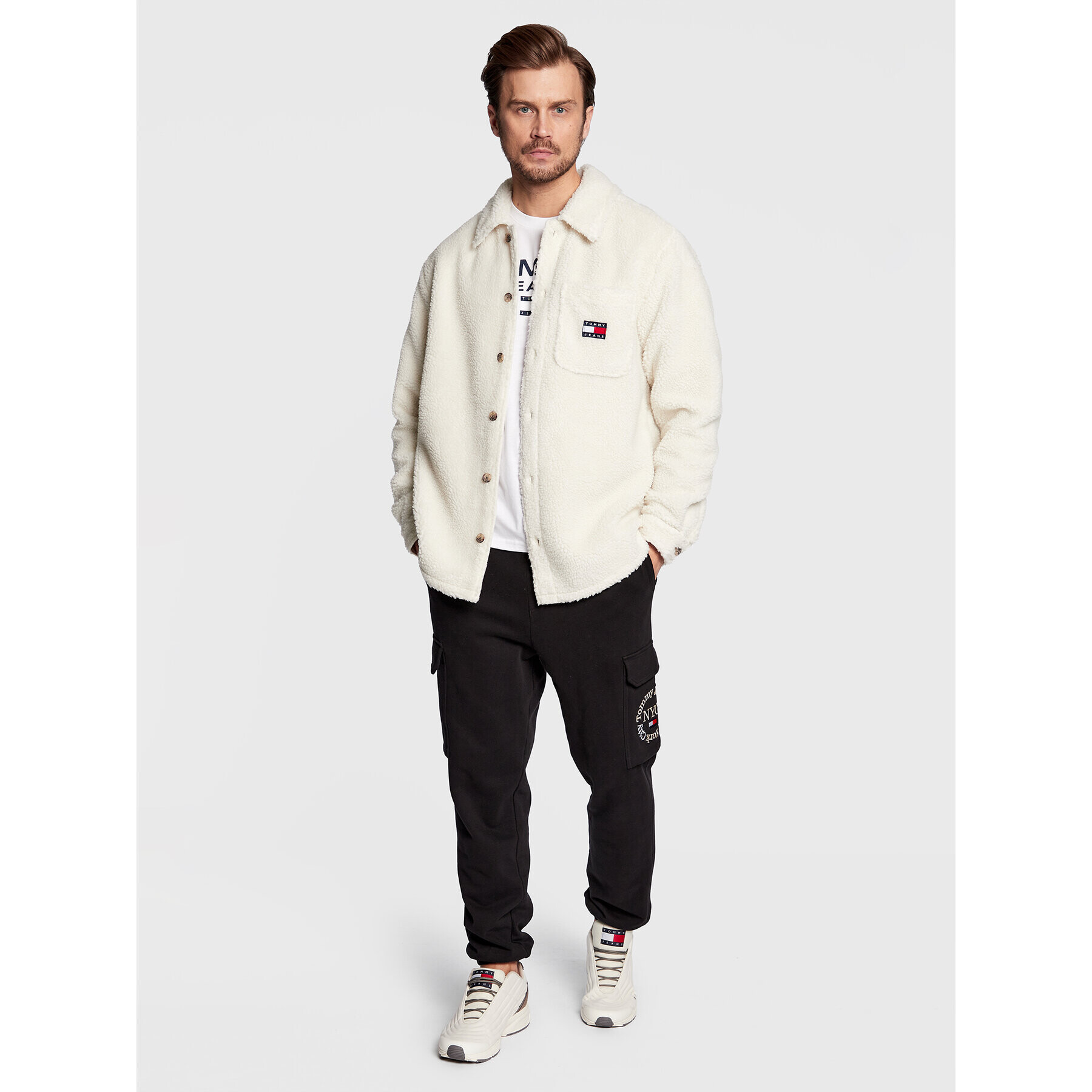 Tommy Jeans Преходно яке Sherpa DM0DM15615 Бежов Oversize - Pepit.bg