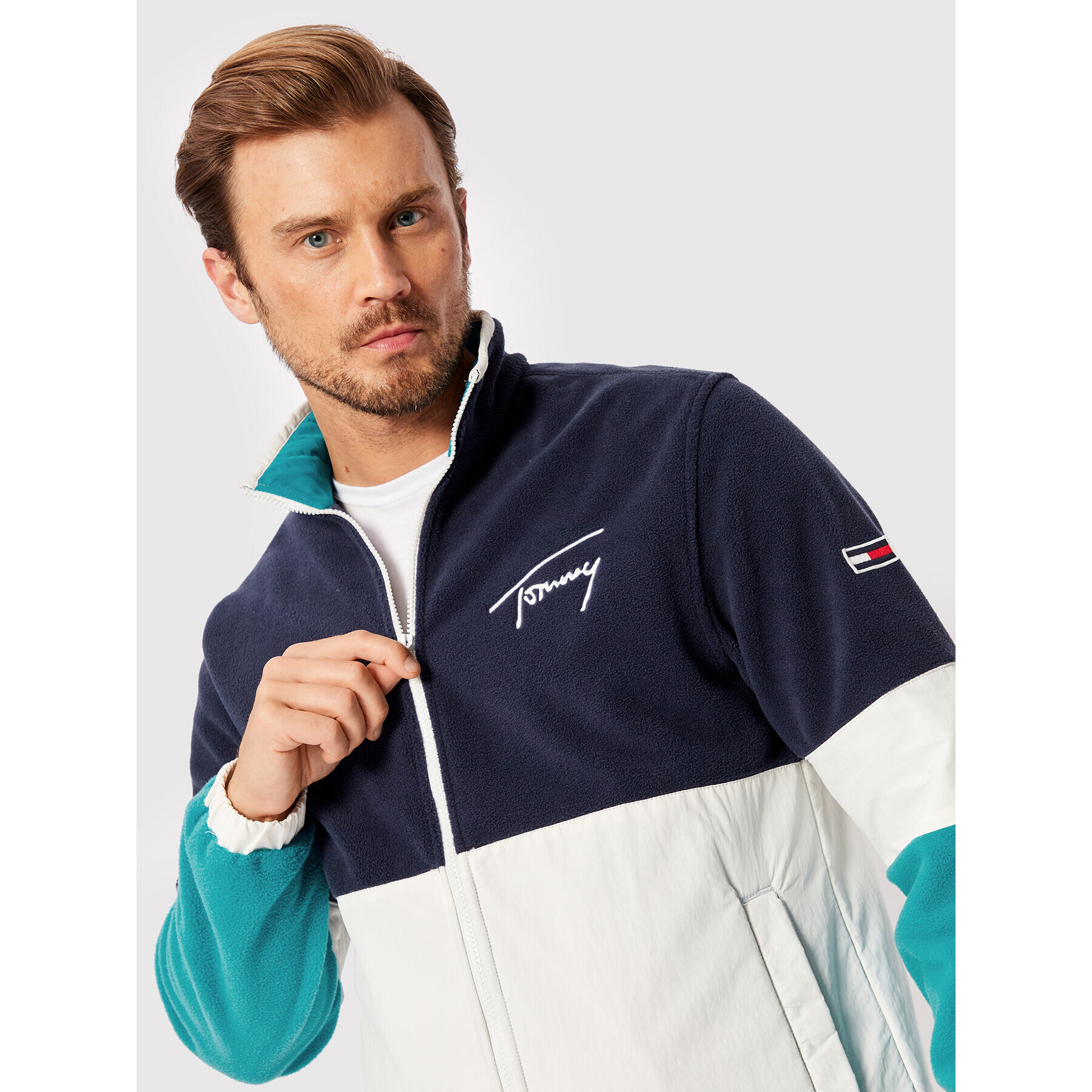 Tommy Jeans Преходно яке Tjm Mix Media Retro DM0DM14032 Тъмносин Regular Fit - Pepit.bg