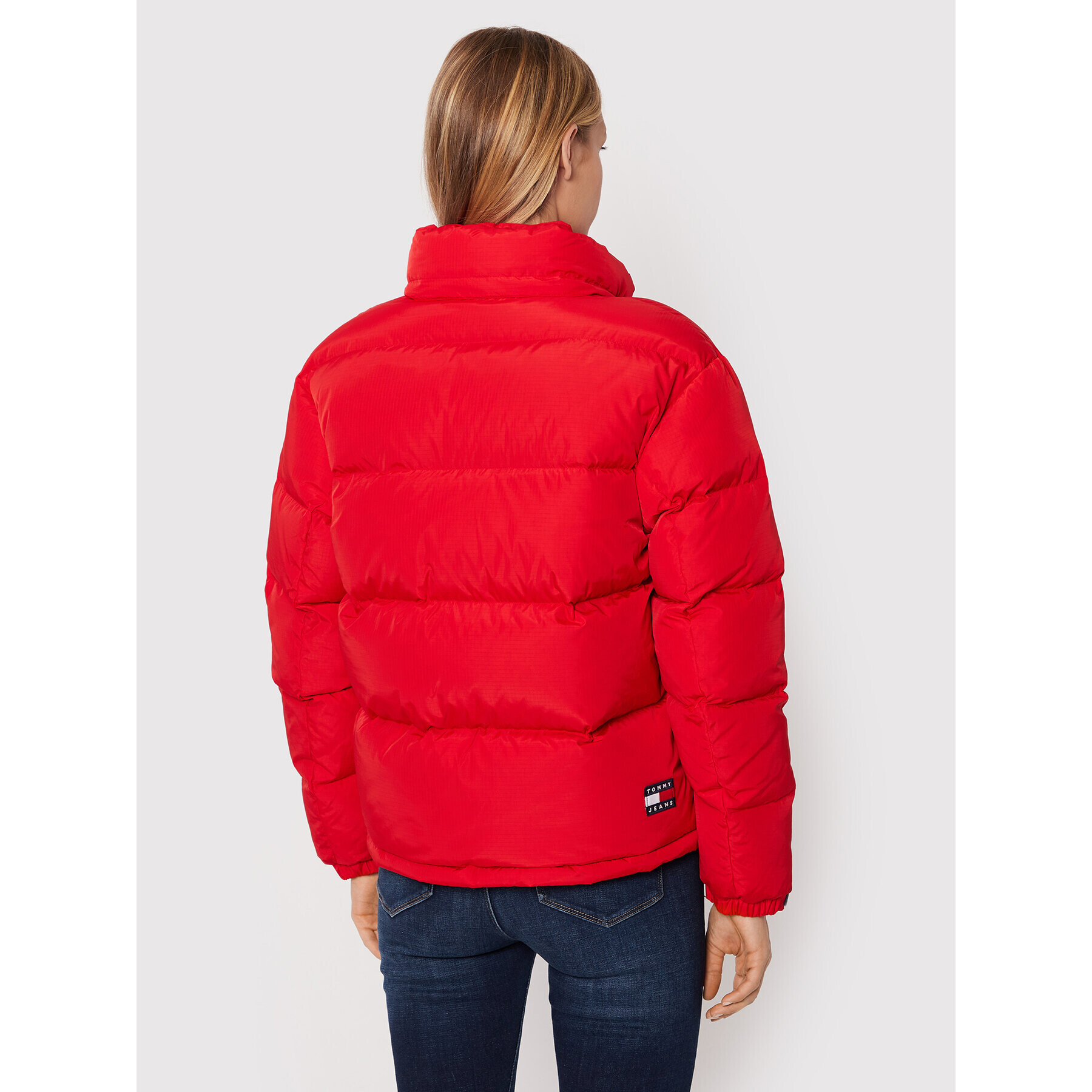 Tommy Jeans Пухено яке Alaska DW0DW14661 Червен Regular Fit - Pepit.bg