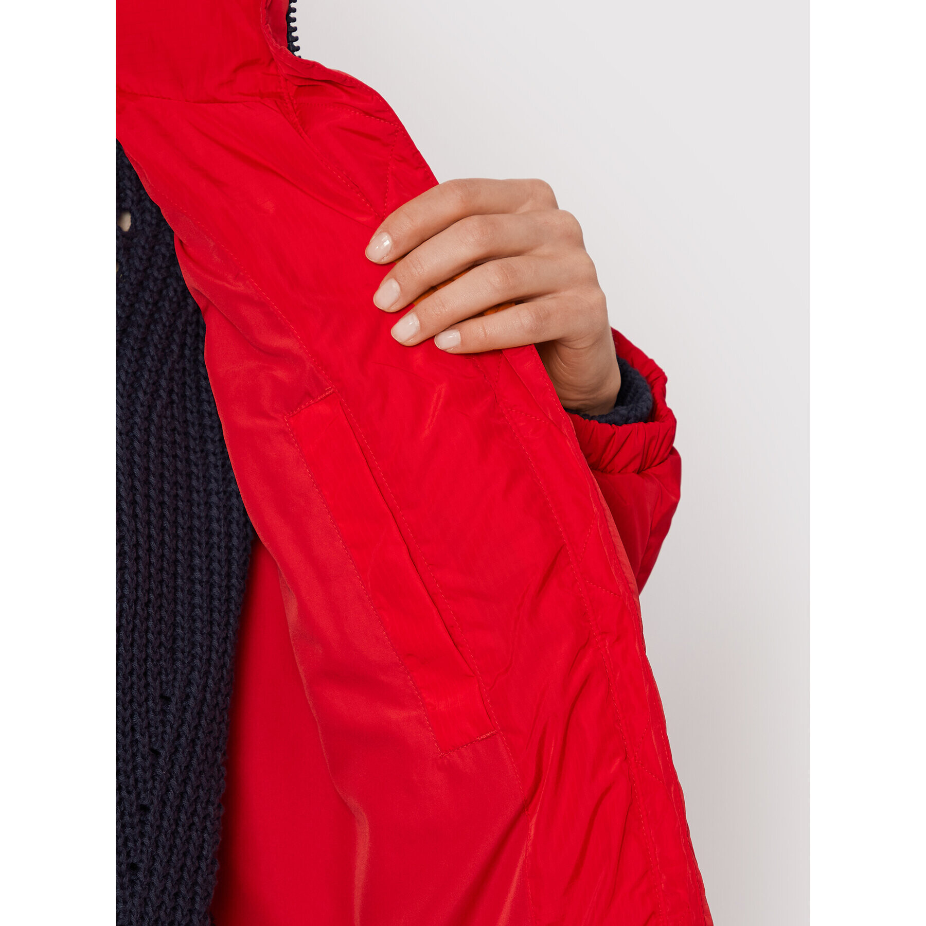 Tommy Jeans Пухено яке Alaska DW0DW14661 Червен Regular Fit - Pepit.bg