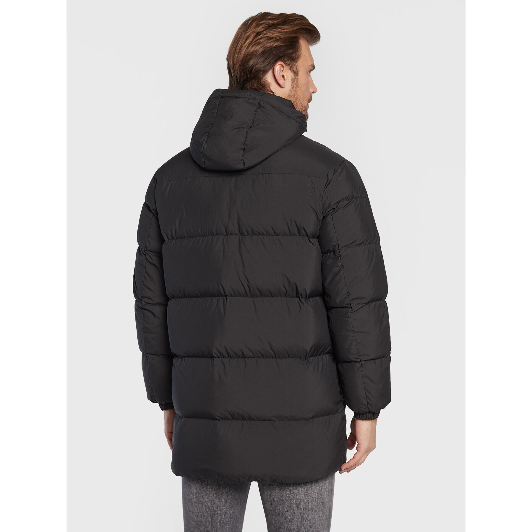 Tommy Jeans Пухено яке Essential DM0DM15117 Черен Regular Fit - Pepit.bg