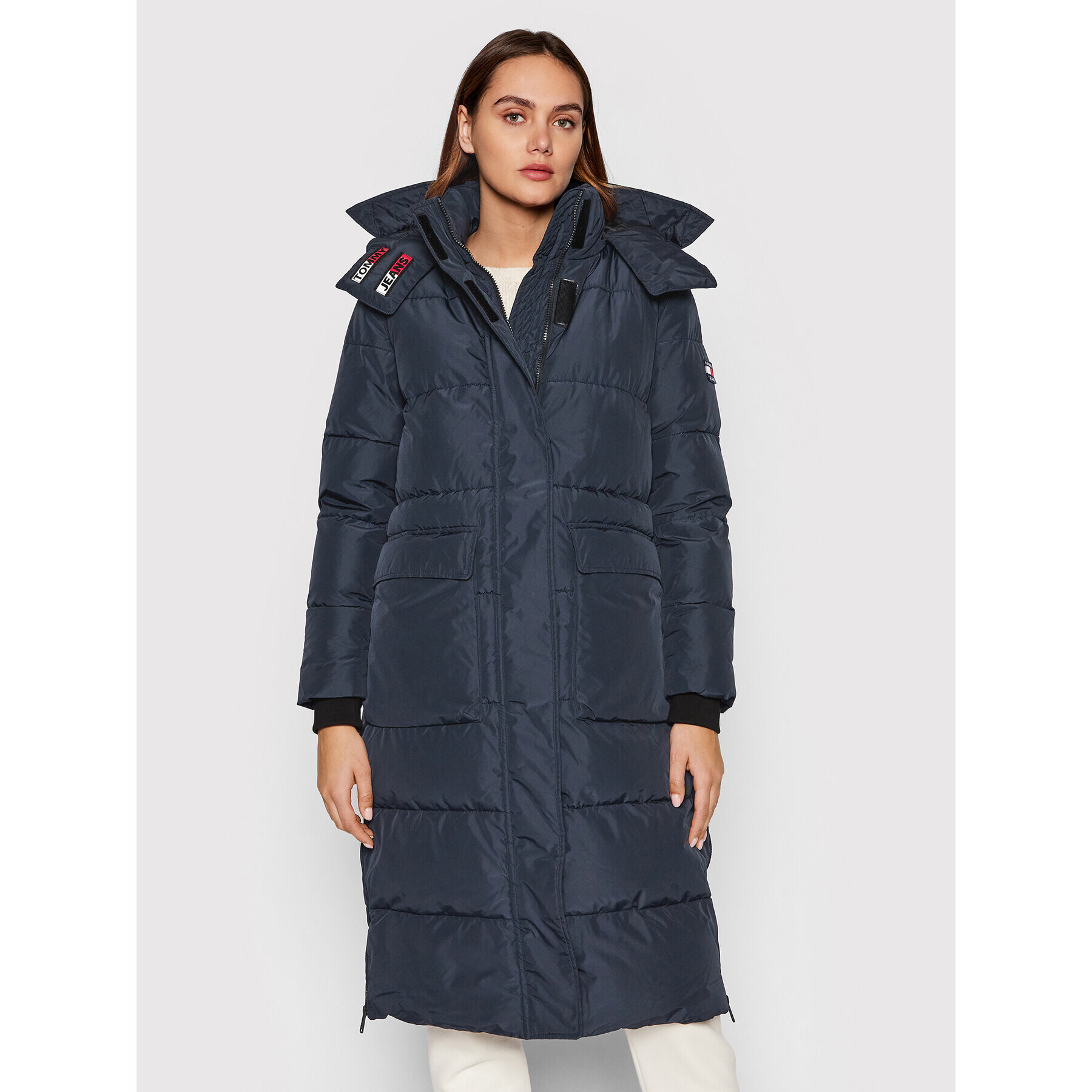 Tommy Jeans Пухено яке Modern DW0DW08830 Тъмносин Oversize - Pepit.bg