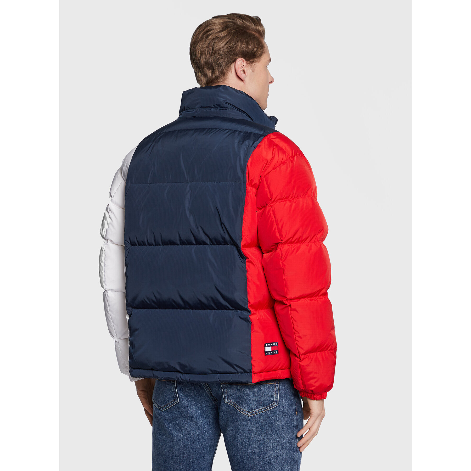 Tommy Jeans Пухено яке Alaska Colorblock DM0DM15639 Цветен Regular Fit - Pepit.bg