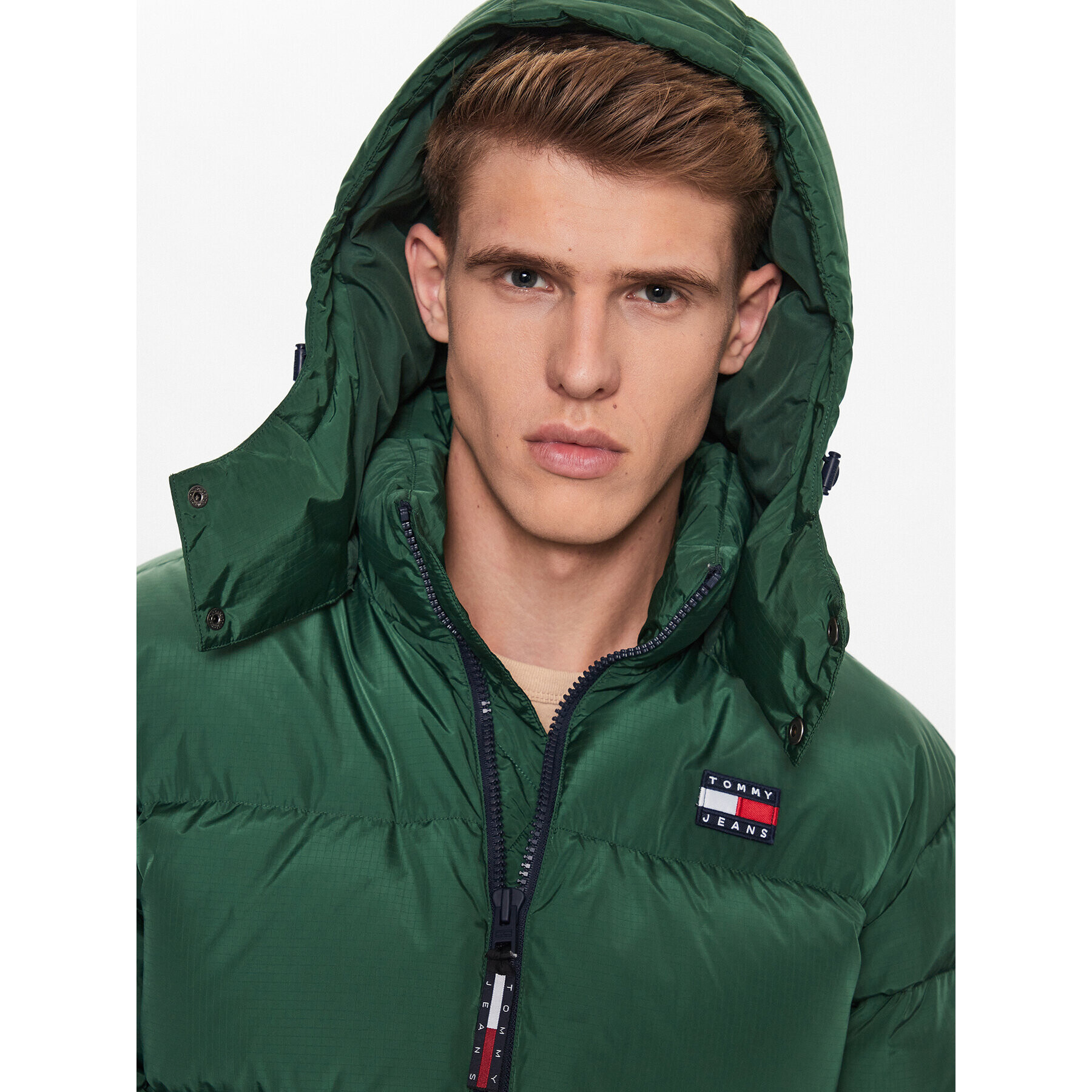 Tommy Jeans Пухено яке Alaska DM0DM15445 Зелен Regular Fit - Pepit.bg