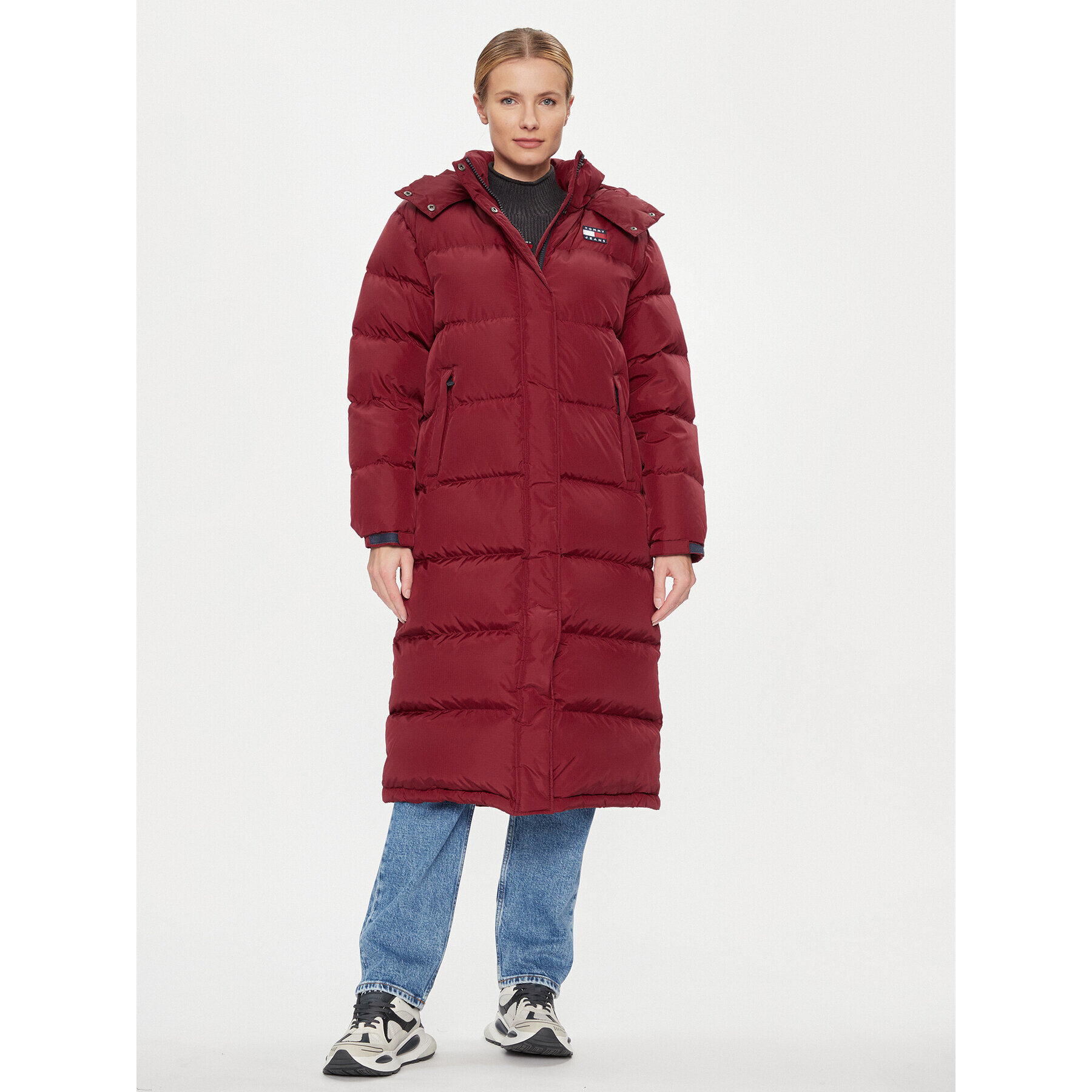 Tommy Jeans Пухено яке Alaska DW0DW14287 Червен Regular Fit - Pepit.bg