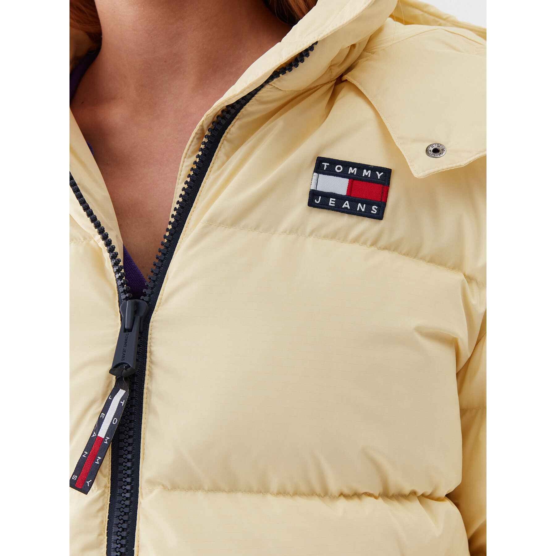 Tommy Jeans Пухено яке Alaska DW0DW14661 Жълт Regular Fit - Pepit.bg