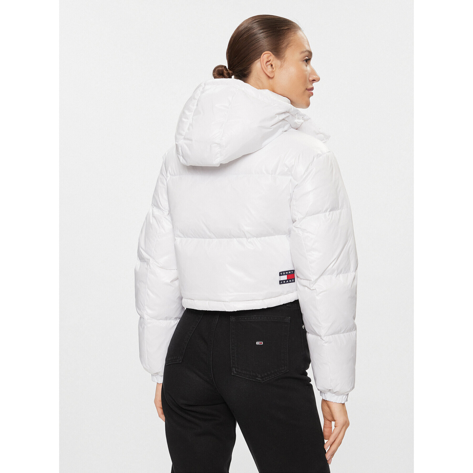 Tommy Jeans Пухено яке Alaska DW0DW16572 Бял Regular Fit - Pepit.bg