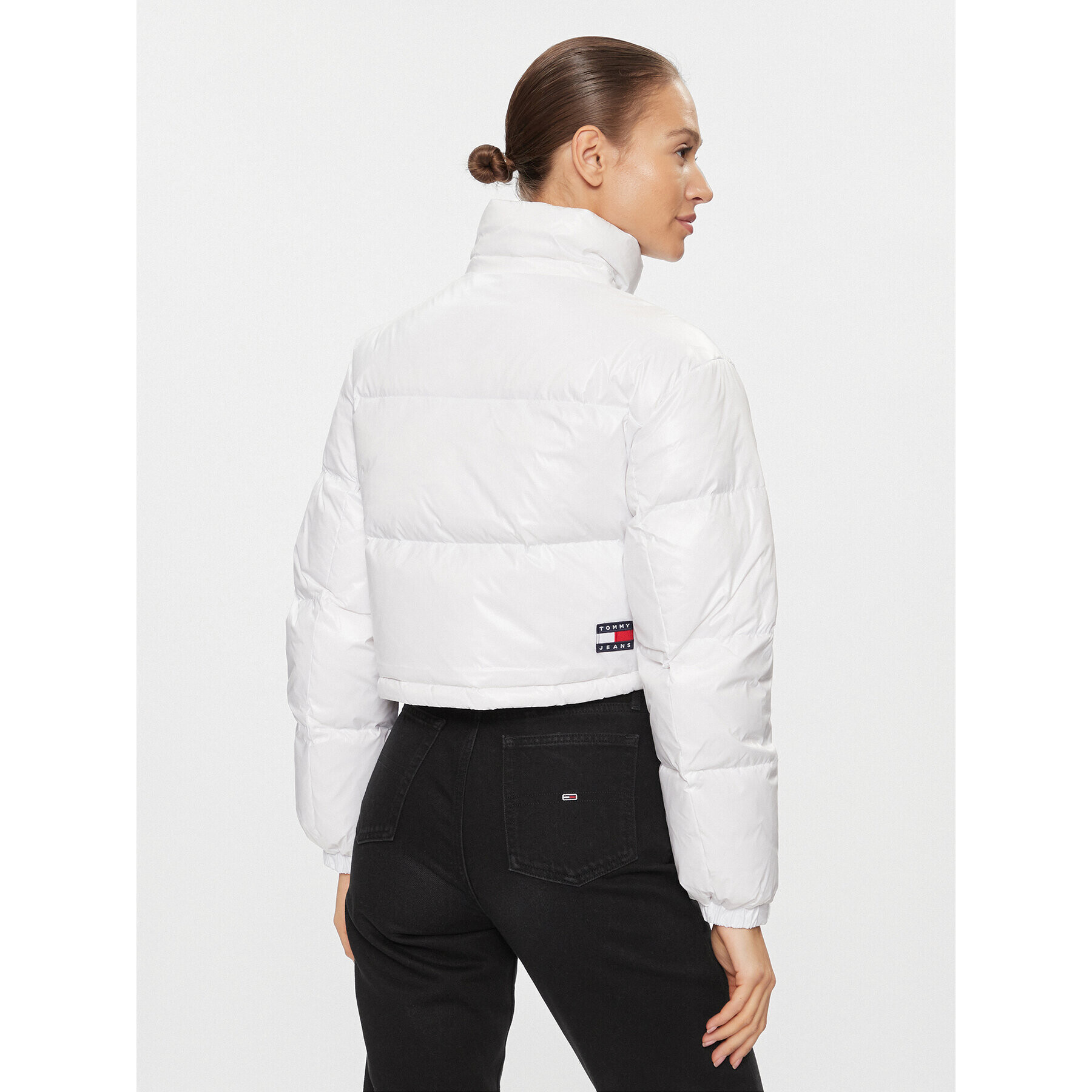 Tommy Jeans Пухено яке Alaska DW0DW16572 Бял Regular Fit - Pepit.bg