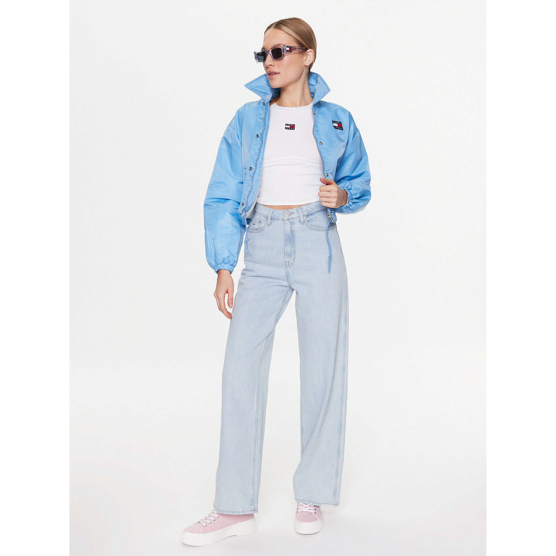 Tommy Jeans Пухено яке Cropped Coach DW0DW15334 Син Cropped Fit - Pepit.bg