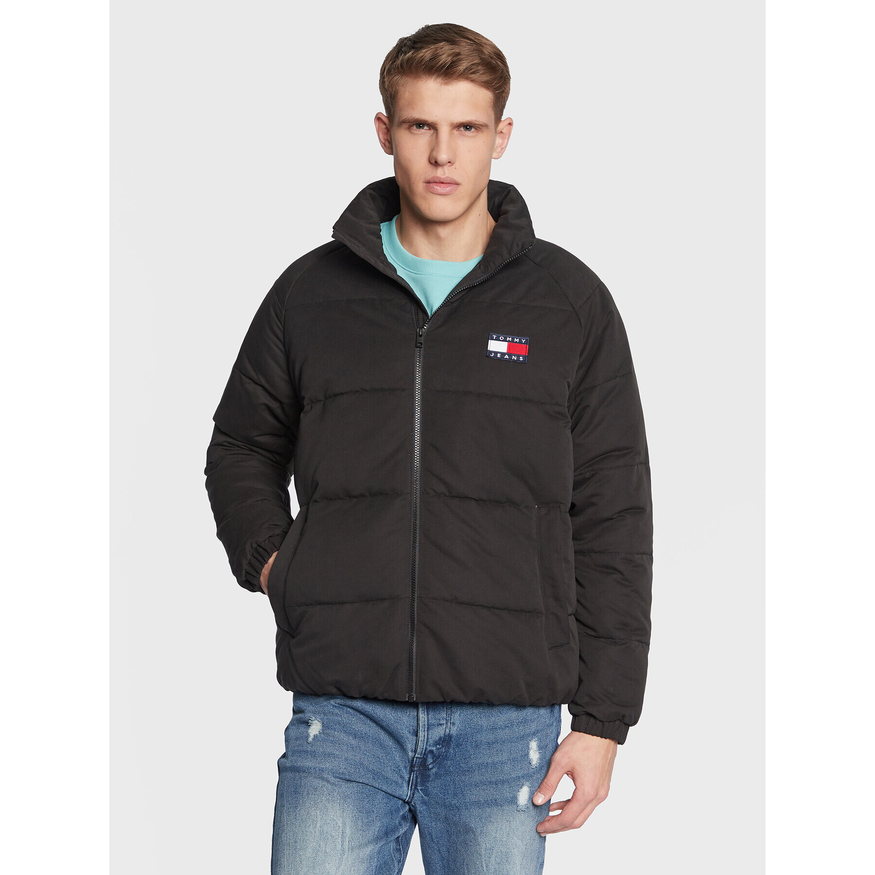 Tommy Jeans Пухено яке DM0DM15607 Черен Regular Fit - Pepit.bg