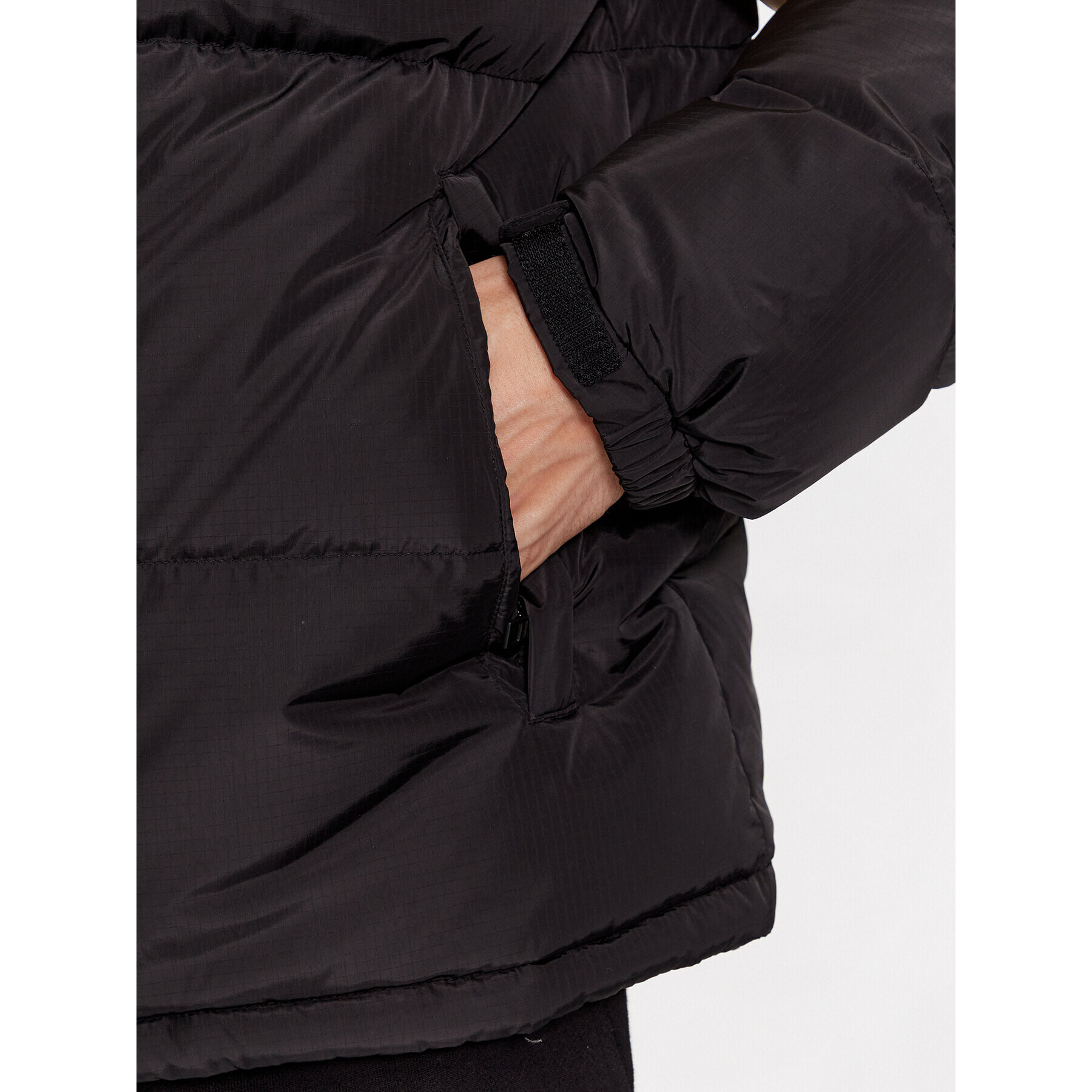 Tommy Jeans Пухено яке DM0DM17482 Черен Regular Fit - Pepit.bg