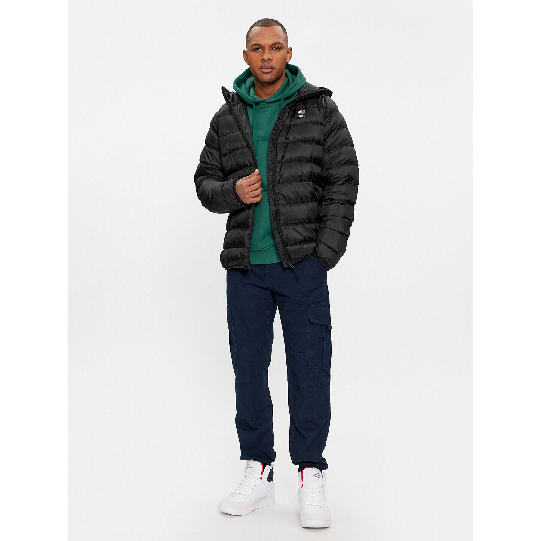 Tommy Jeans Пухено яке DM0DM17882 Черен Regular Fit - Pepit.bg