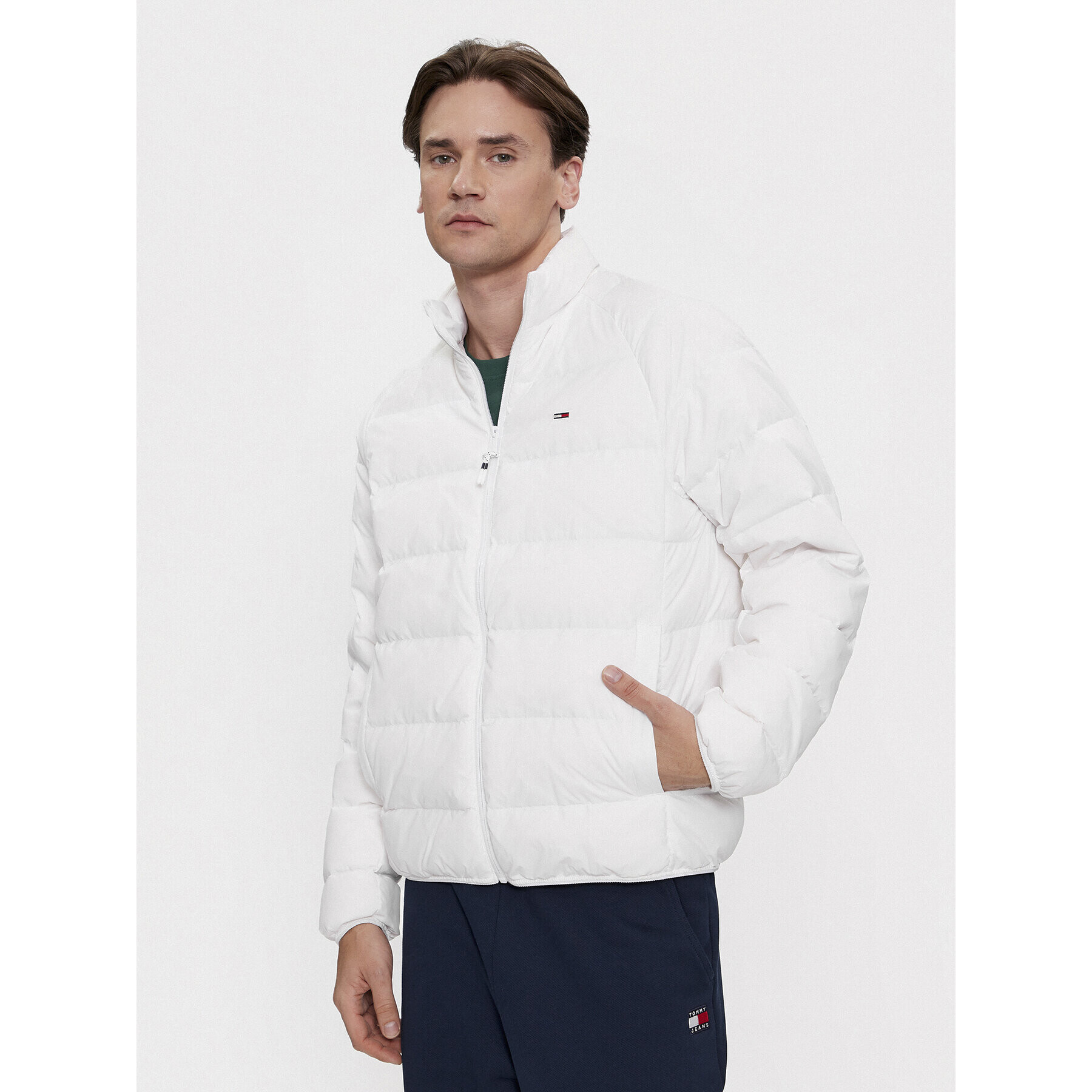 Tommy Jeans Пухено яке Essential DM0DM17984 Бял Regular Fit - Pepit.bg