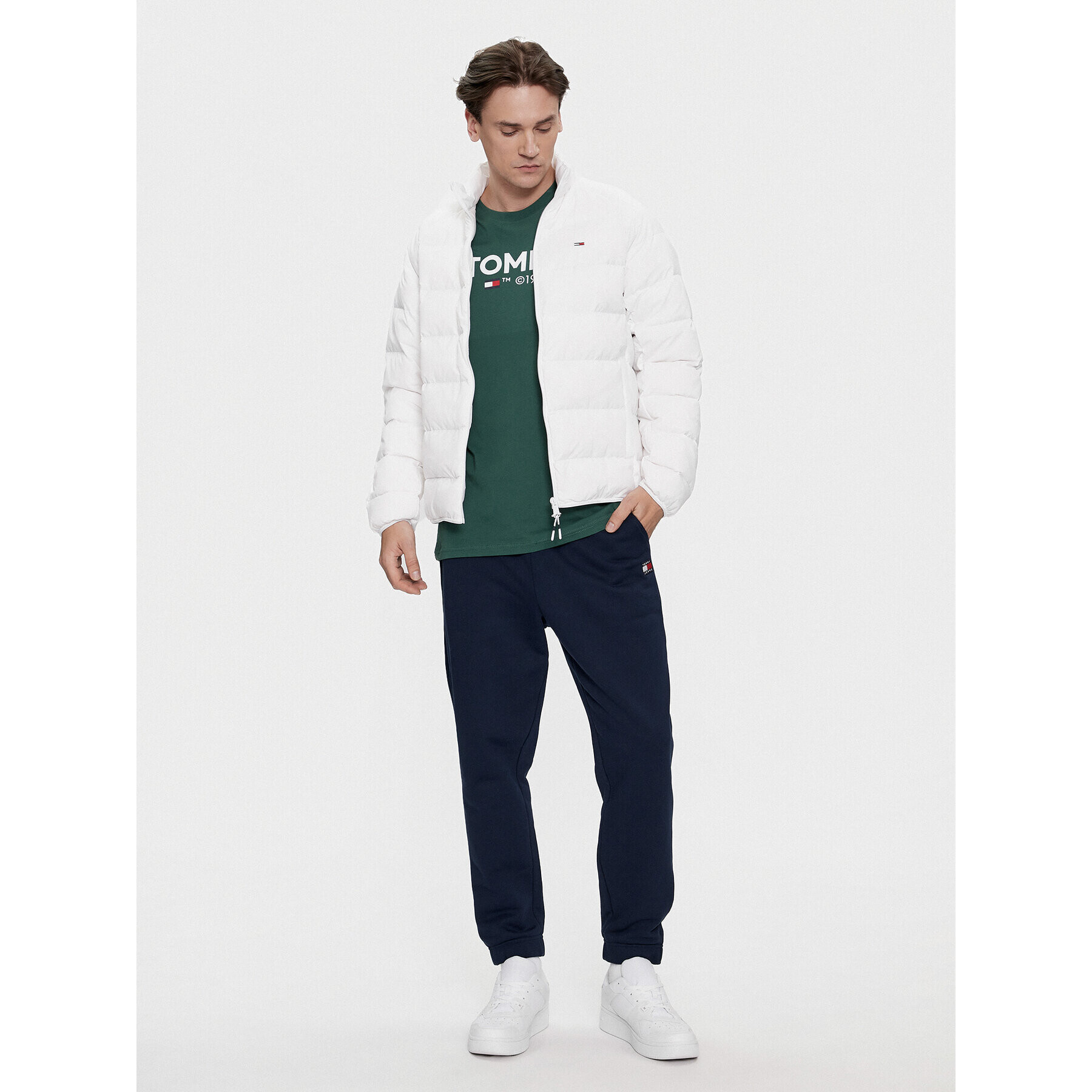 Tommy Jeans Пухено яке Essential DM0DM17984 Бял Regular Fit - Pepit.bg