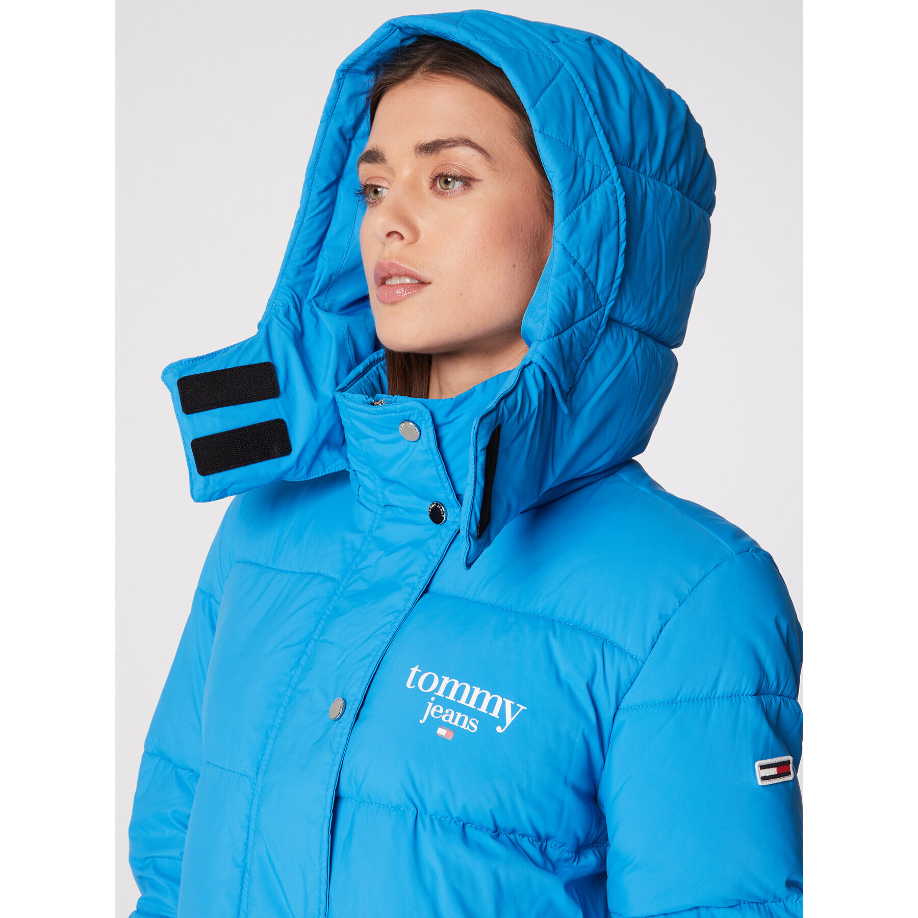 Tommy Jeans Пухено яке Graphic DW0DW14310 Син Regular Fit - Pepit.bg