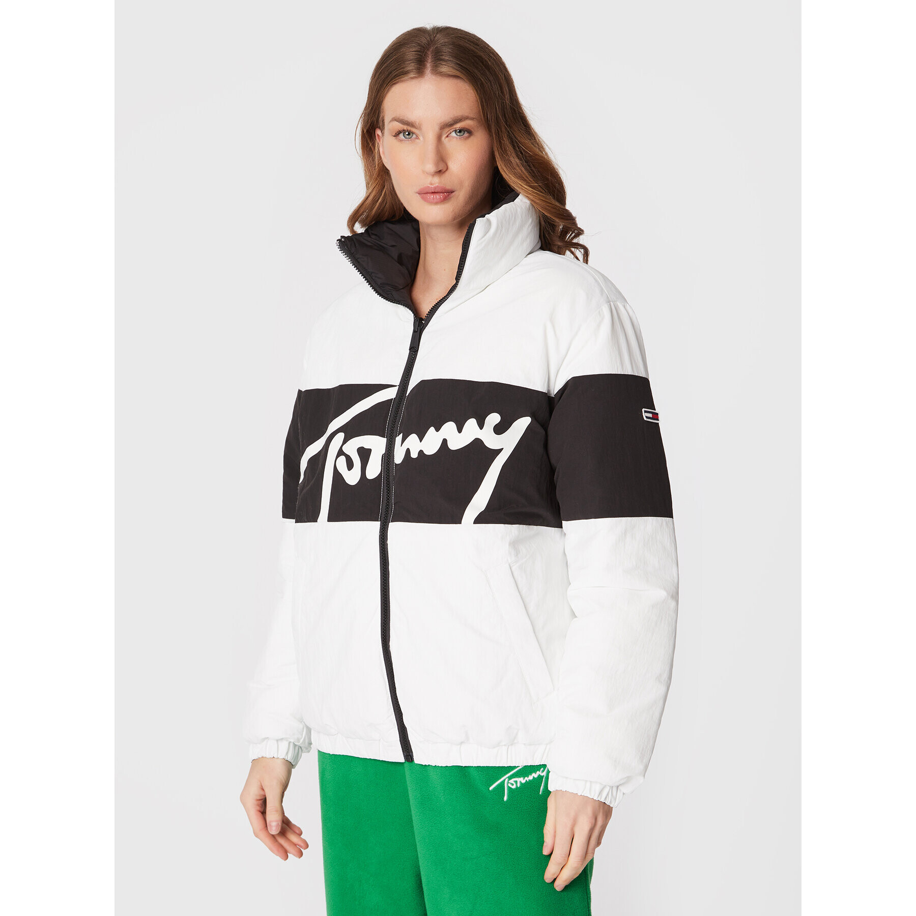 Tommy Jeans Пухено яке Signature DW0DW14308 Бял Oversize - Pepit.bg