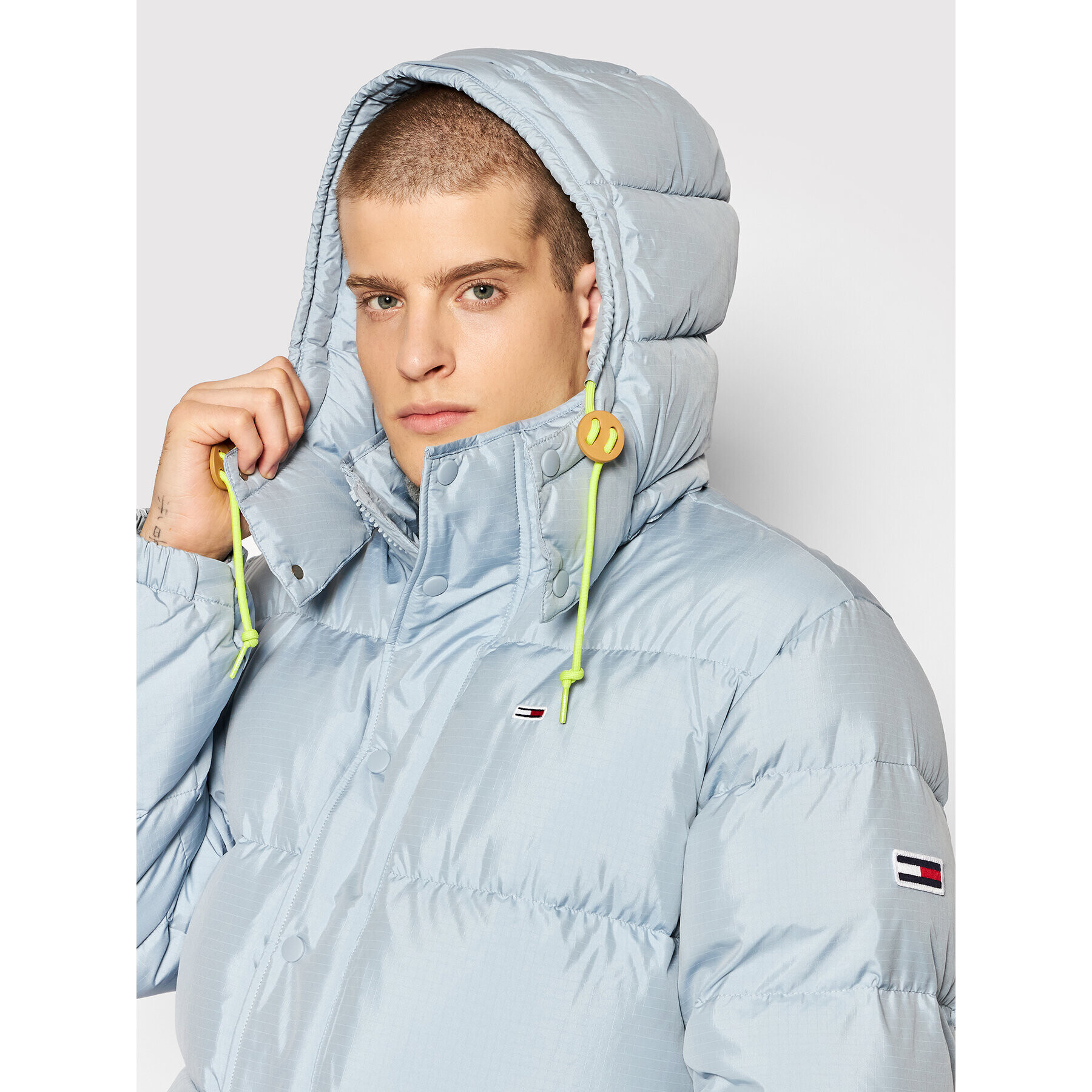 Tommy Jeans Пухено яке Tjm Premium DM0DM11182 Син Regular Fit - Pepit.bg