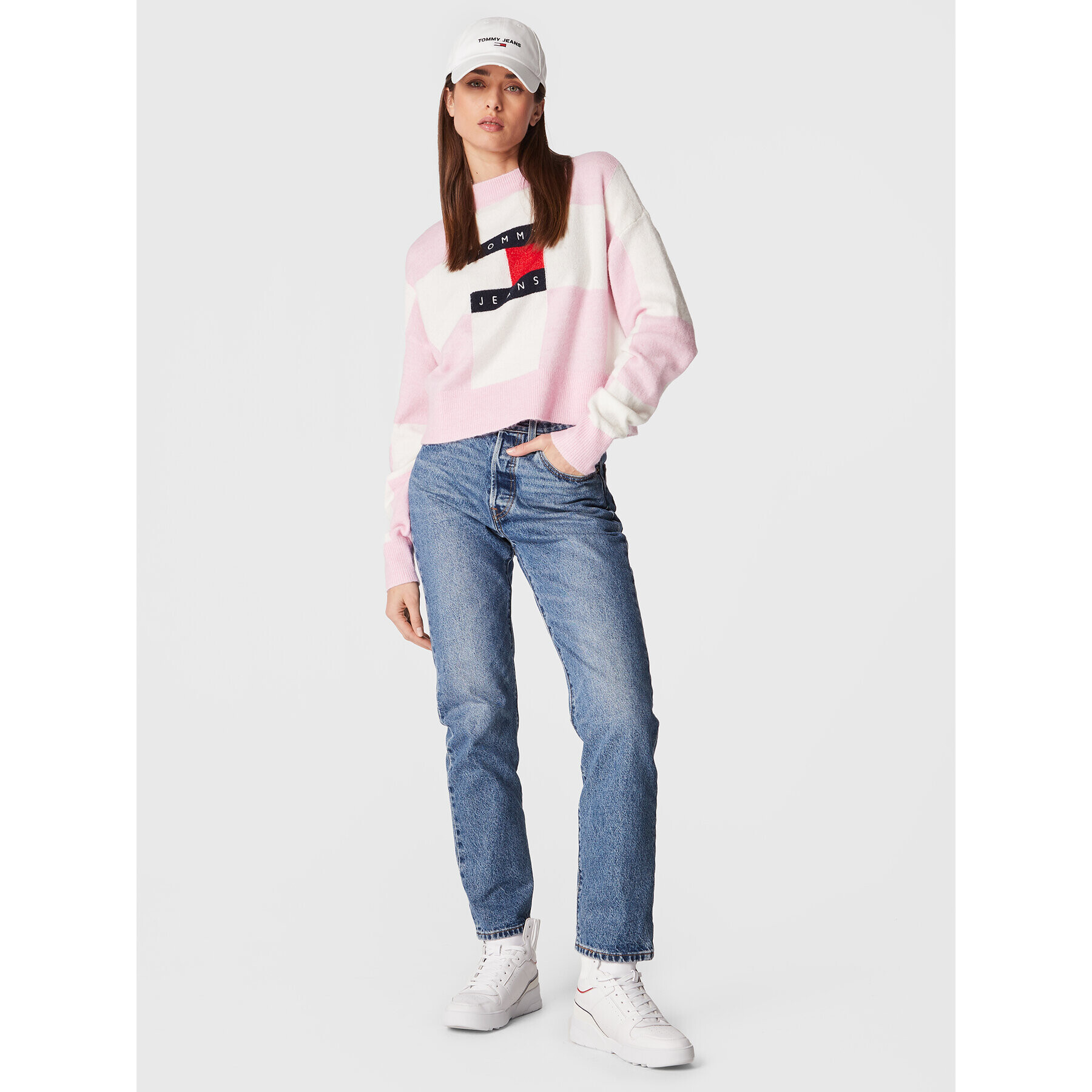 Tommy Jeans Пуловер Checker Flag DW0DW14316 Розов Relaxed Fit - Pepit.bg