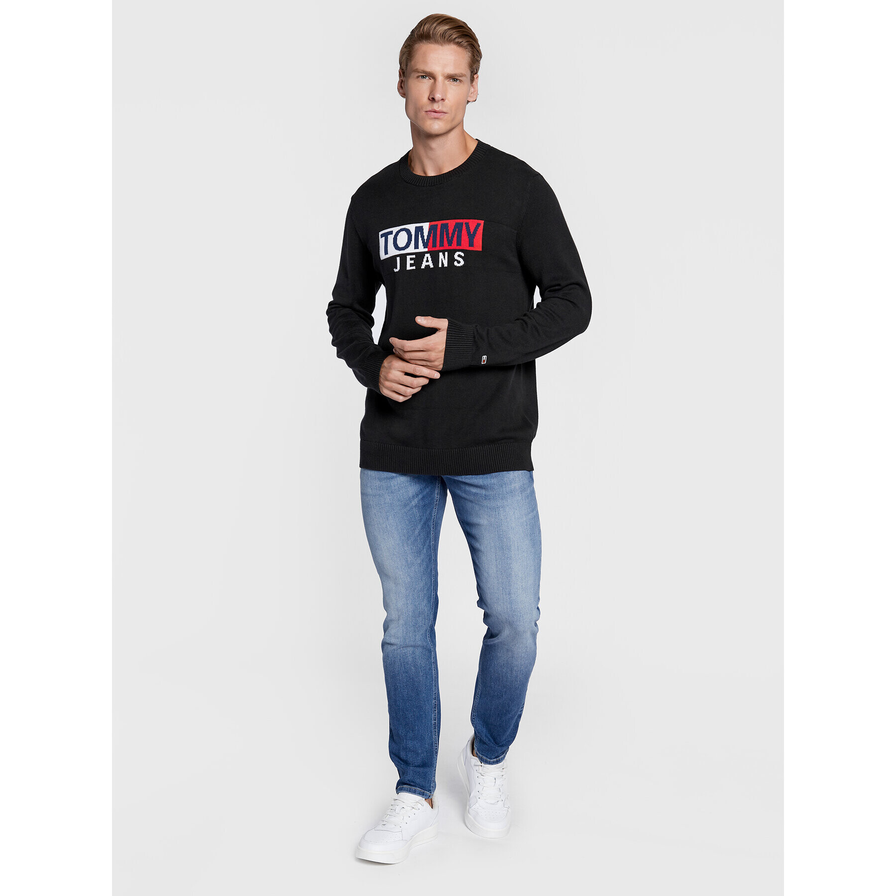 Tommy Jeans Пуловер Entry Flag DM0DM13755 Черен Relaxed Fit - Pepit.bg